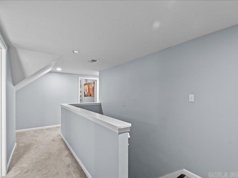 DELTA ACRES - Residential