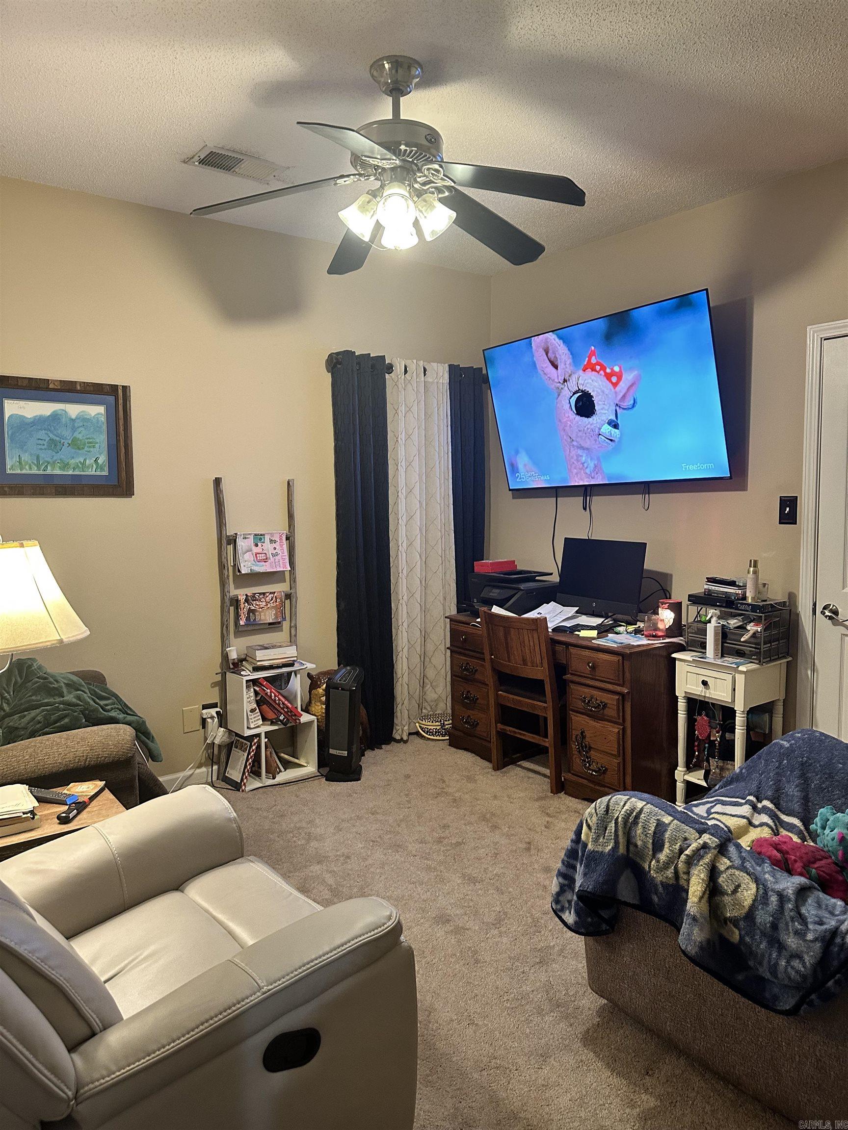 DELTA ACRES - Residential