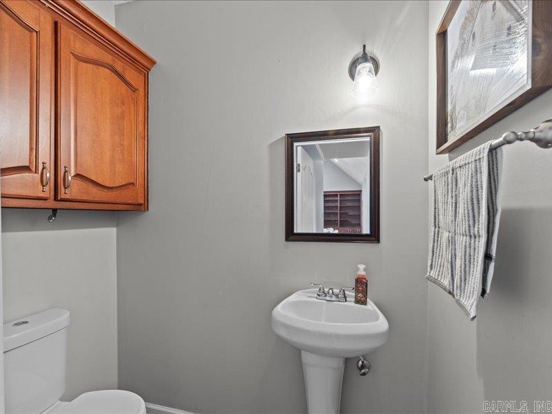 DELTA ACRES - Residential