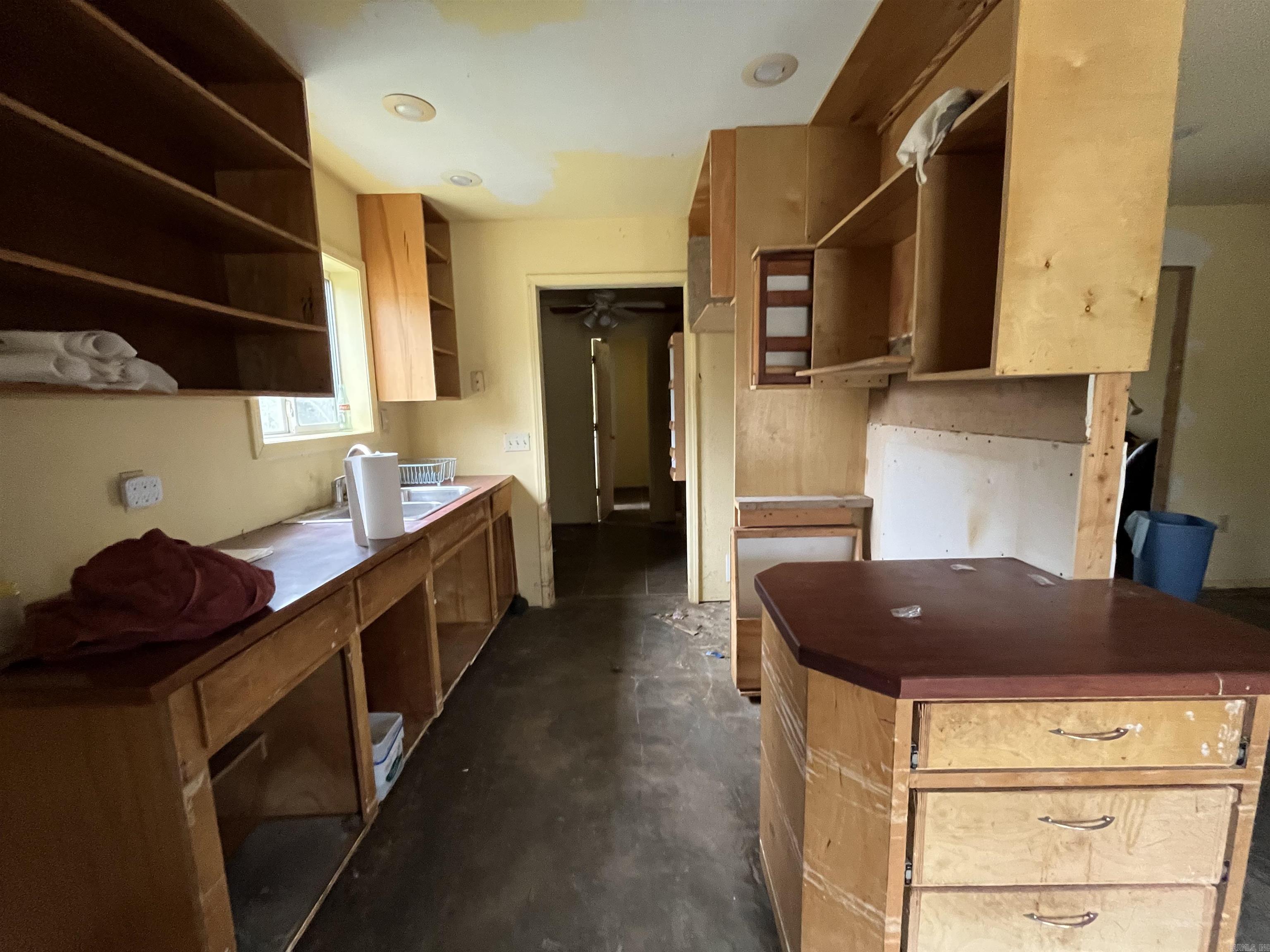 Clinton Original - Residential