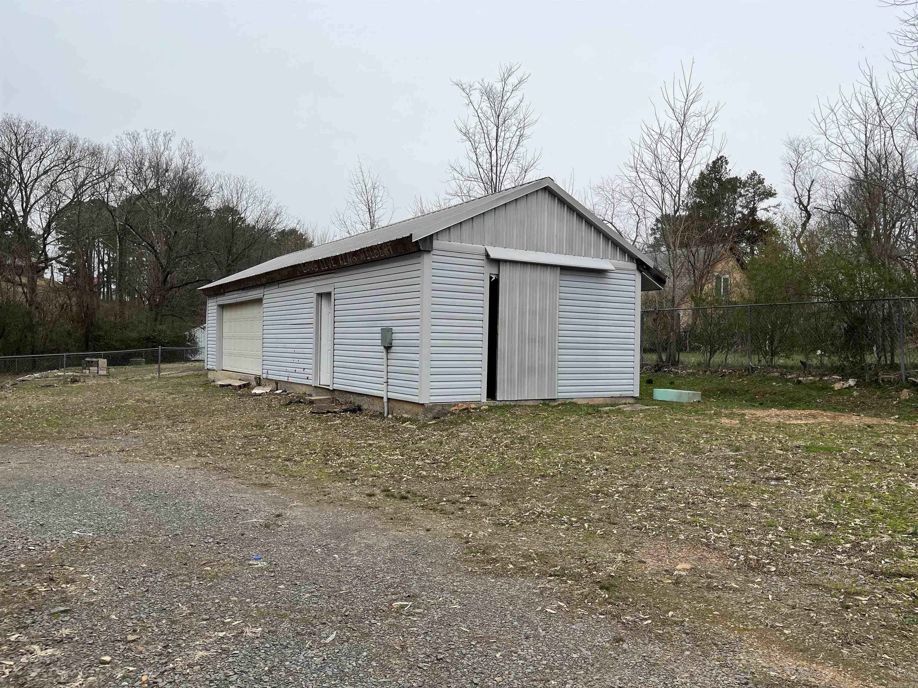 Clinton Original - Residential