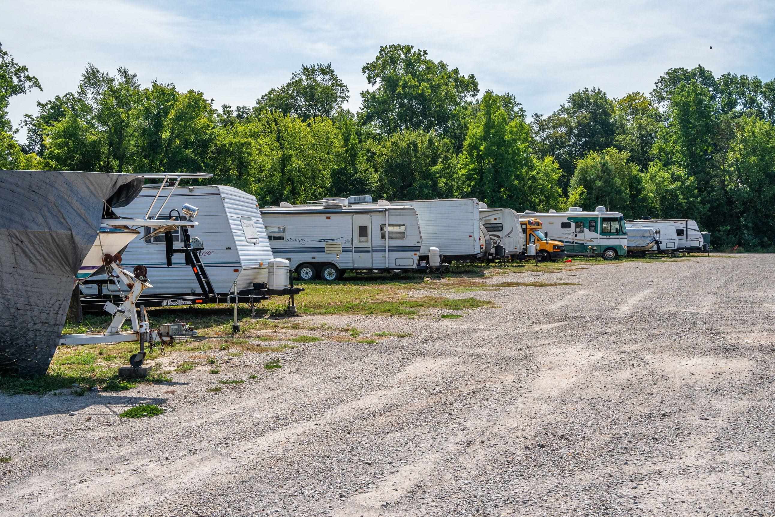 32-1-29 - Commercial Sale