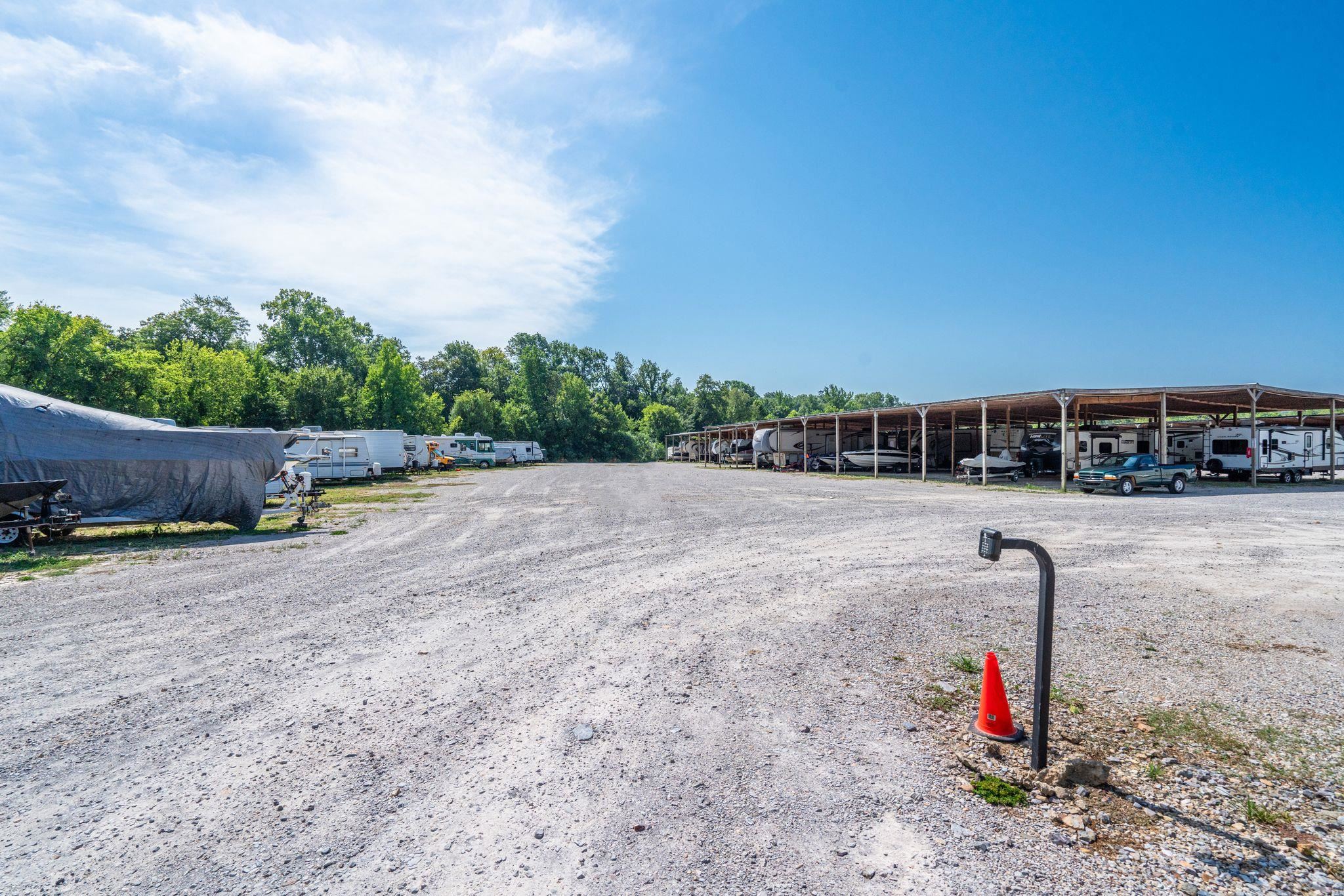32-1-29 - Commercial Sale