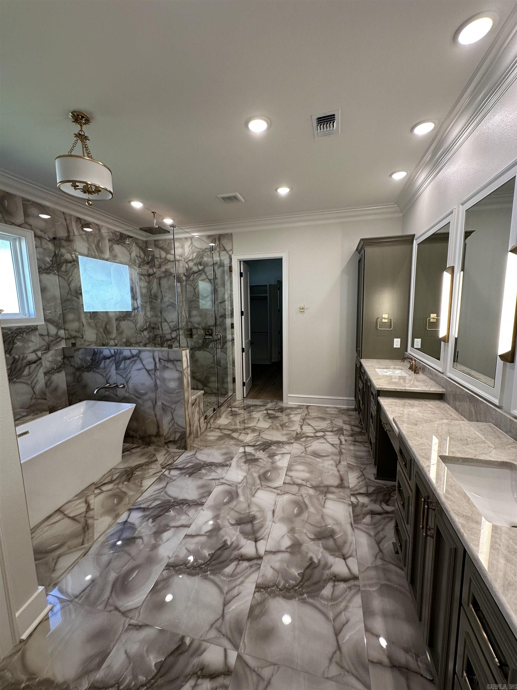 CHENAL VALLEY ABINGTON COURT - Residential