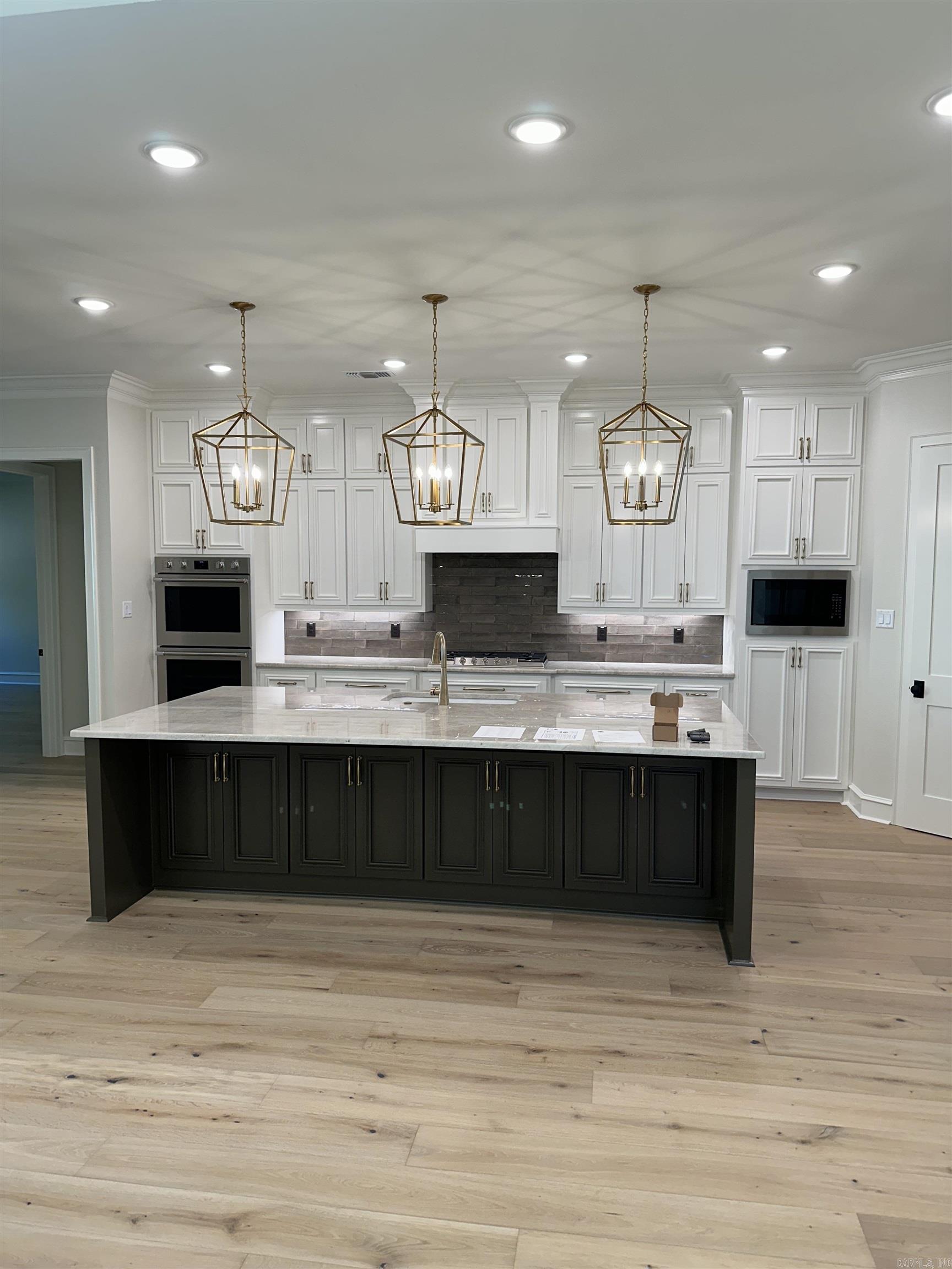 CHENAL VALLEY ABINGTON COURT - Residential