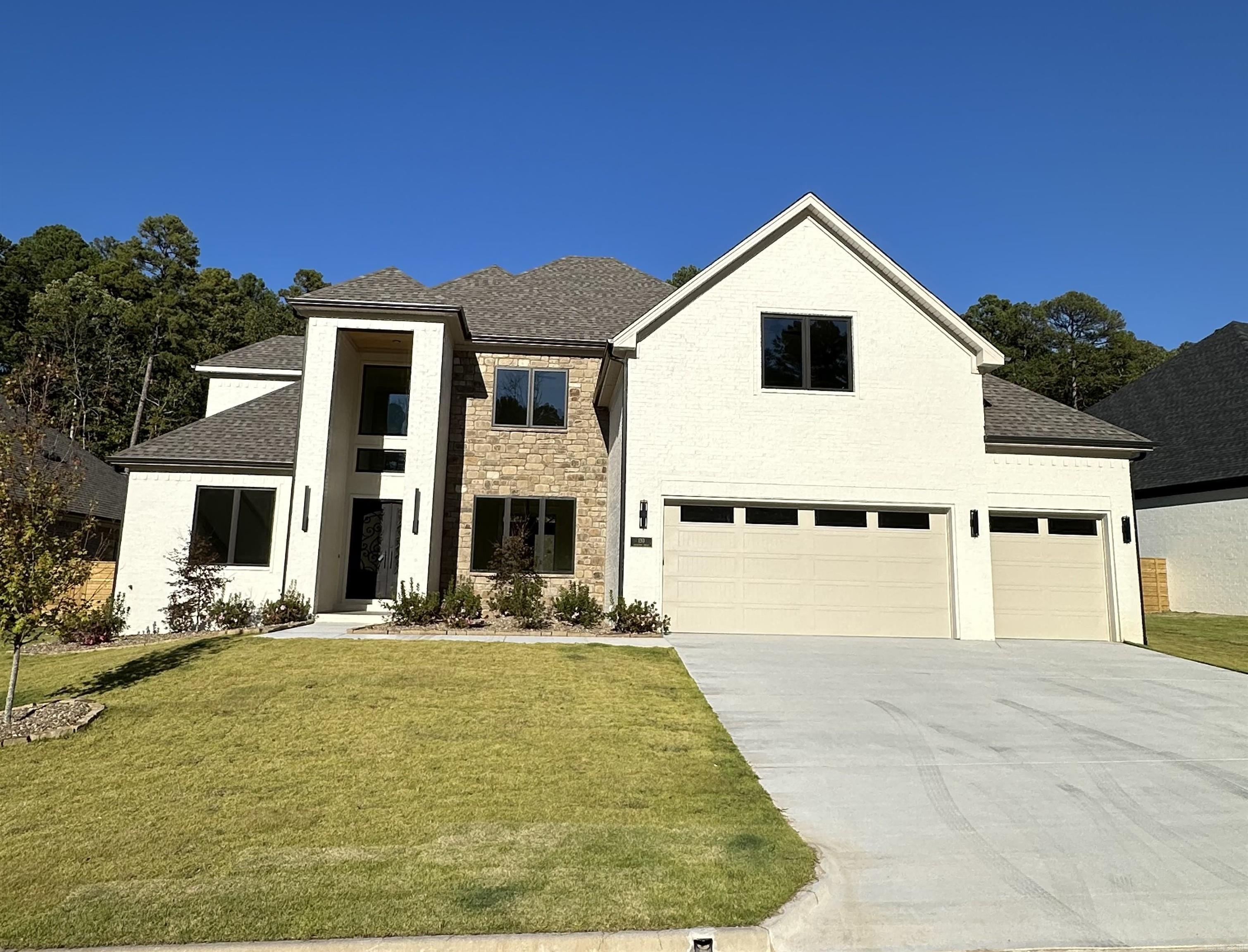 CHENAL VALLEY ABINGTON COURT - Residential