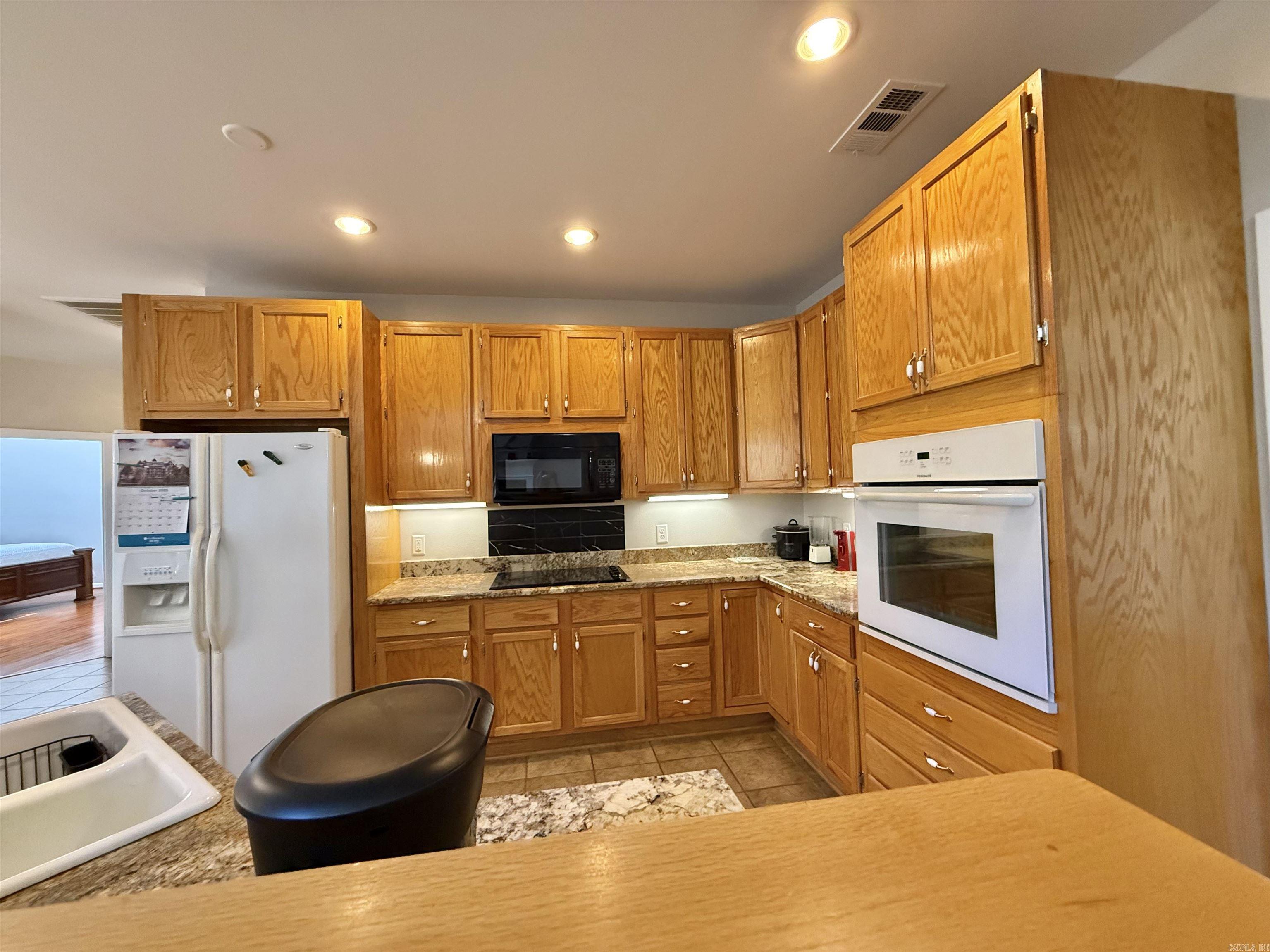 SCENIC RIDGE - Residential