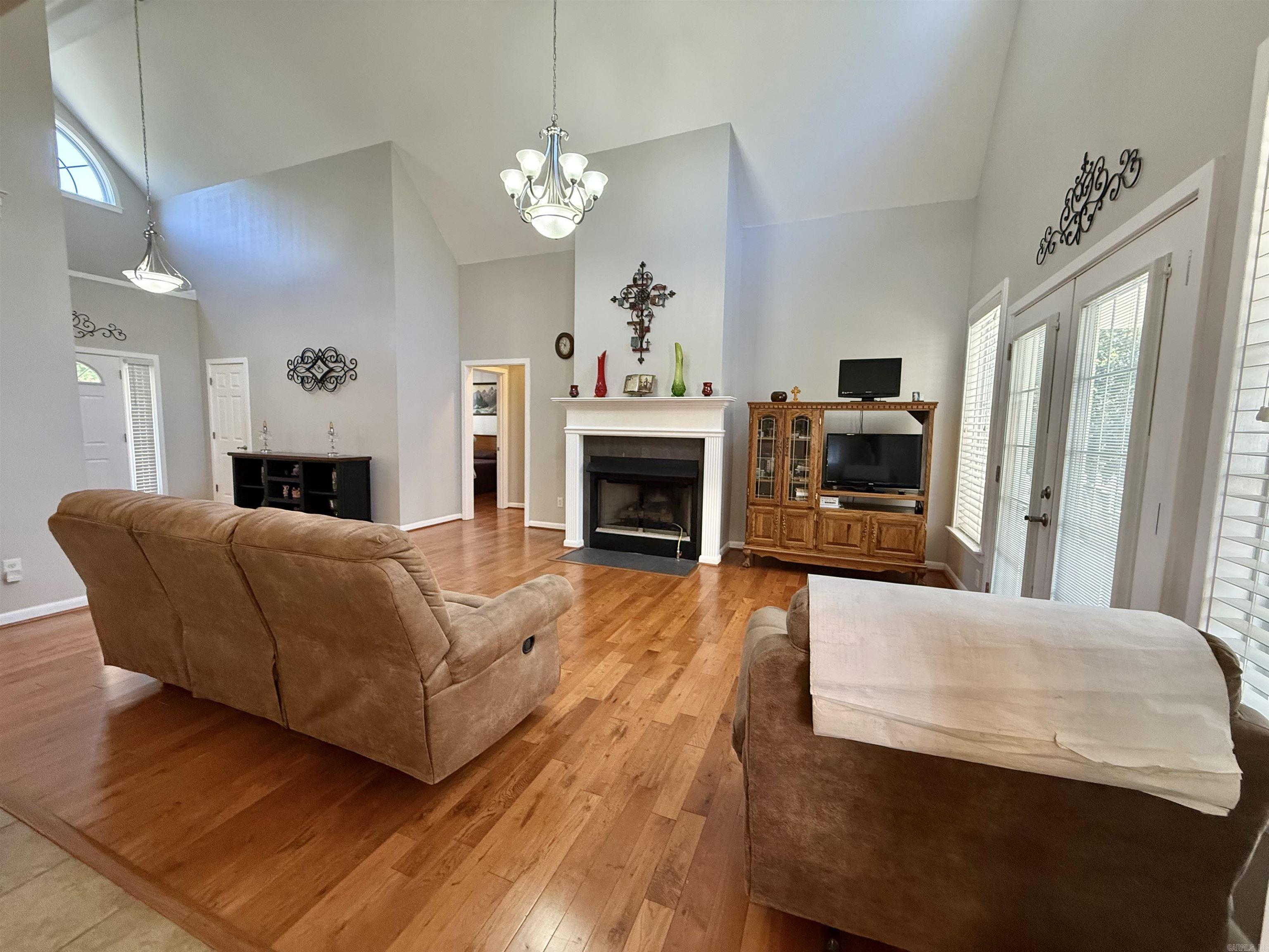 SCENIC RIDGE - Residential