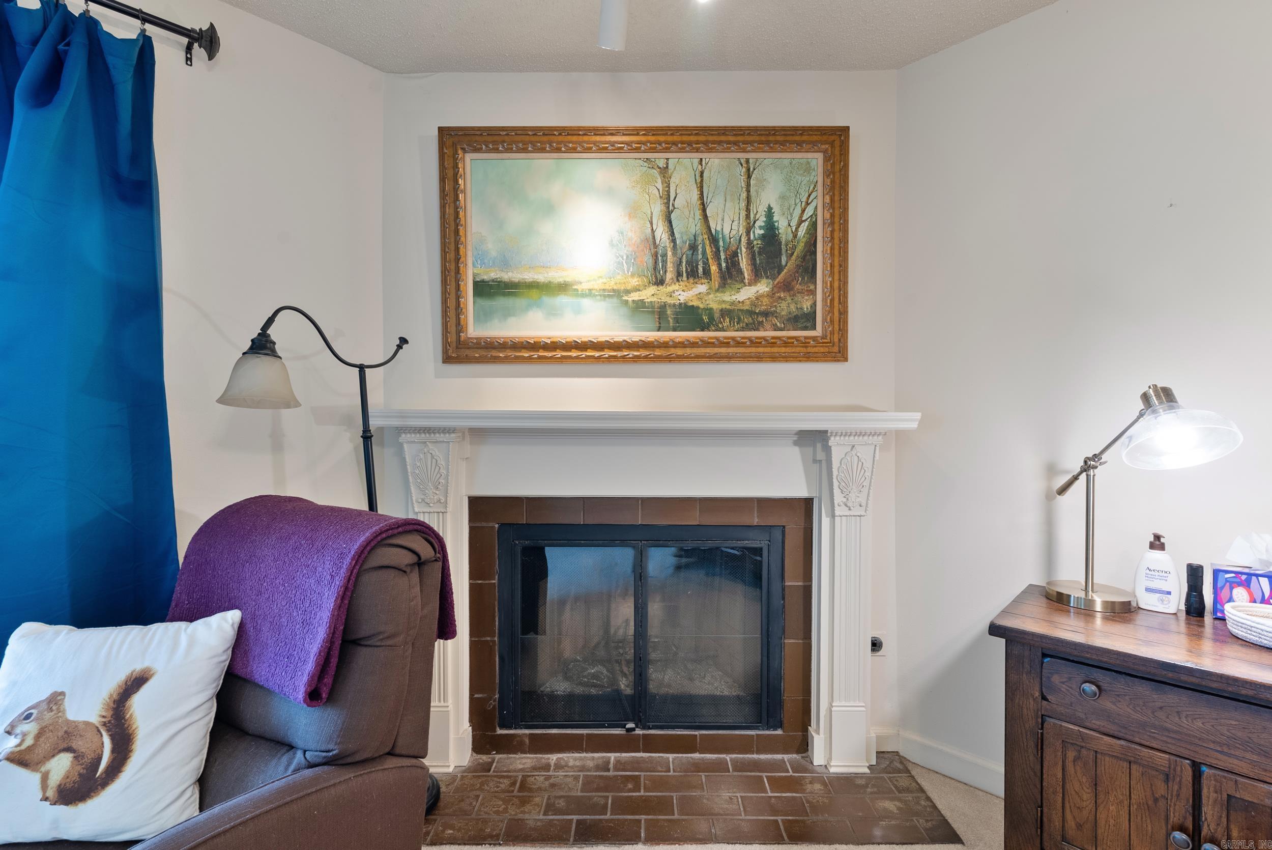 MAUMELLE CLUB MANOR TO CRYSTAL - Residential