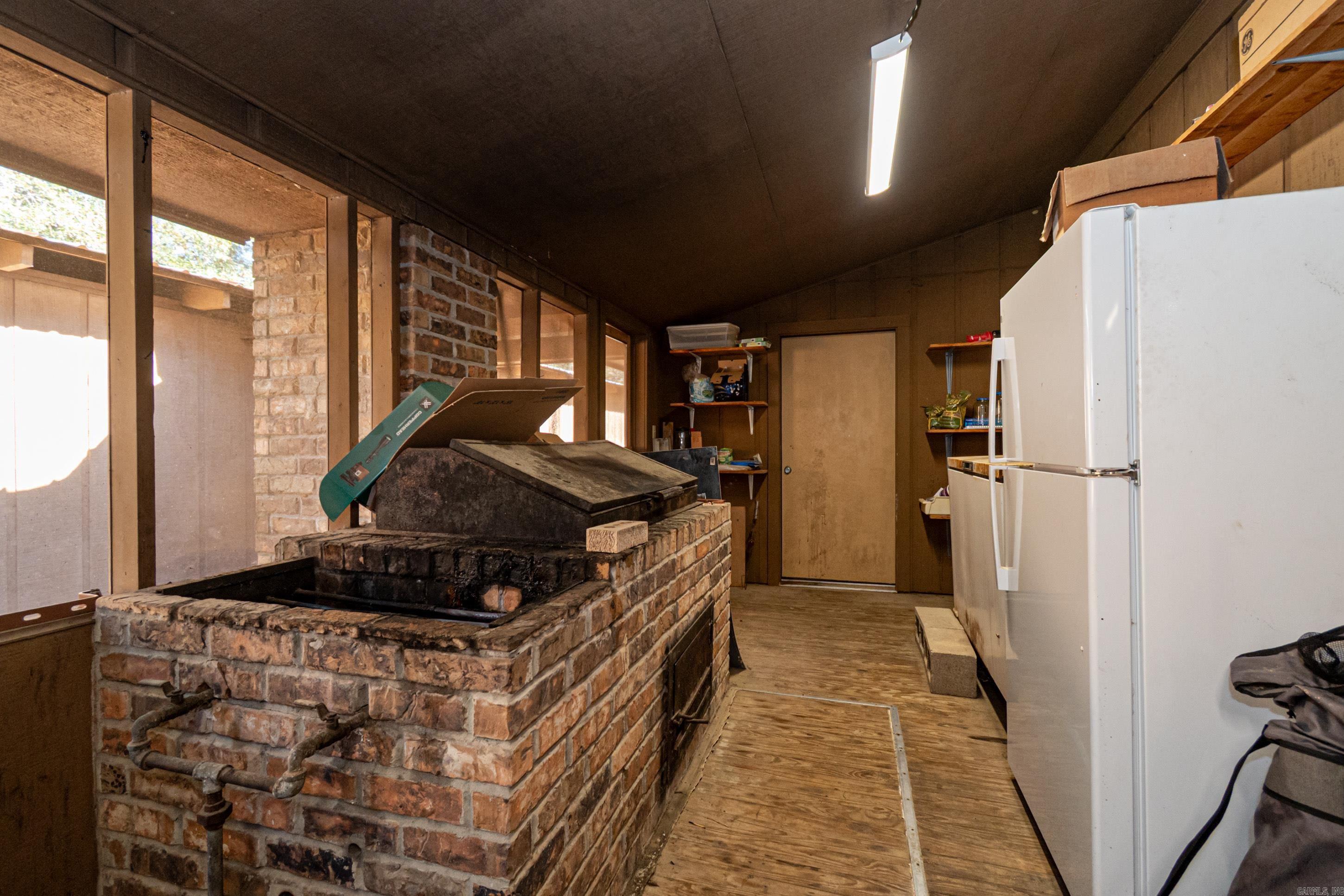 Felsenthal - Residential