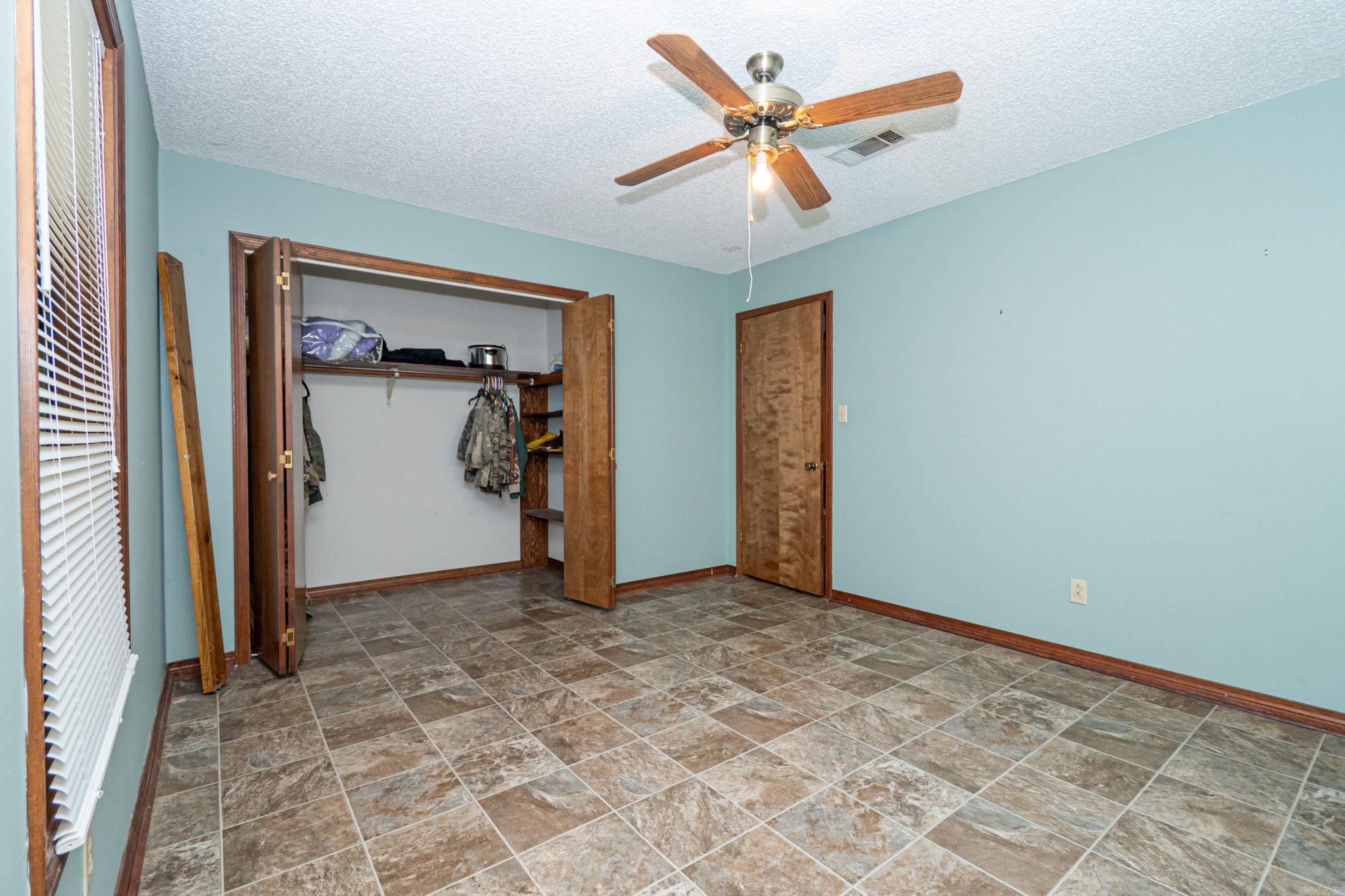 Felsenthal - Residential