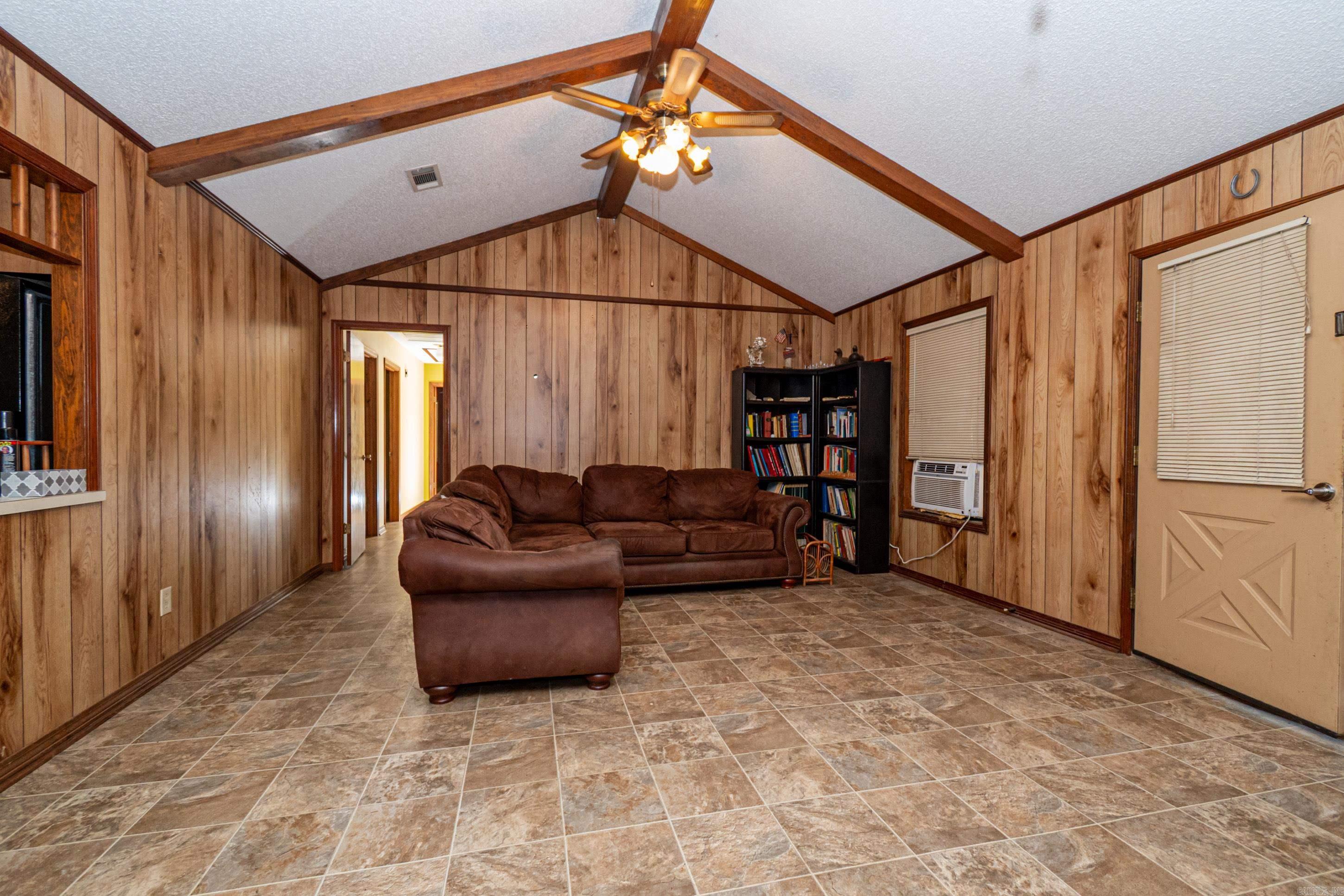 Felsenthal - Residential