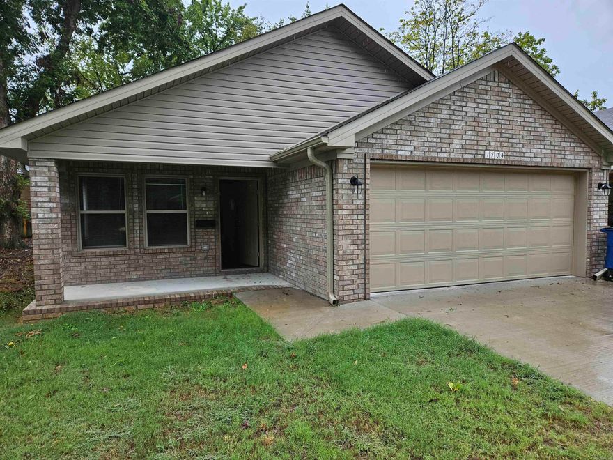 Cute 3BD/2BA in North Little Rock, blocks away from Vestal Park, that is ready for you to call home. Vinyl plank flooring throughout. Granite countertops in kitchen. Laundry room comes with cabinets for extra storage. Fully fenced yard perfect for anyone with kids or pets. The lease for this property is for 2 years with a 3% increase after the first year. Income has to be 3x the amount of rent. This property does not accept section 8.  **ALL PROPERTIES MAY NOT BE MOVE-IN READY**