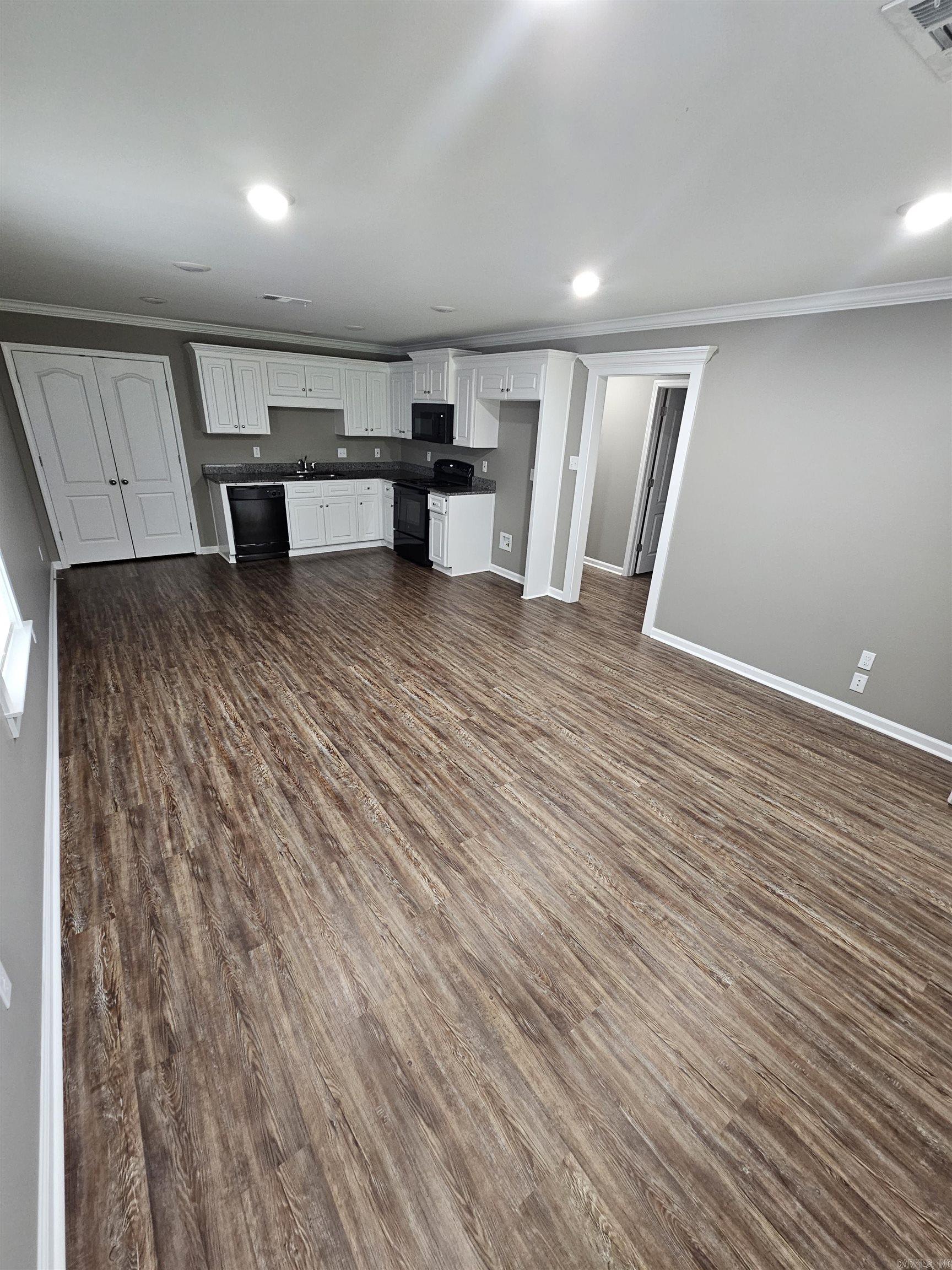 Laskers - Residential Lease