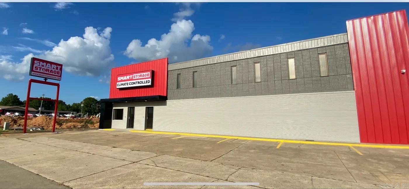 Come see this Investment Opportunity in Monticello, AR. This facility has 130 climate-controlled units. Building was remodeled in 2022. Great location with high visibility.