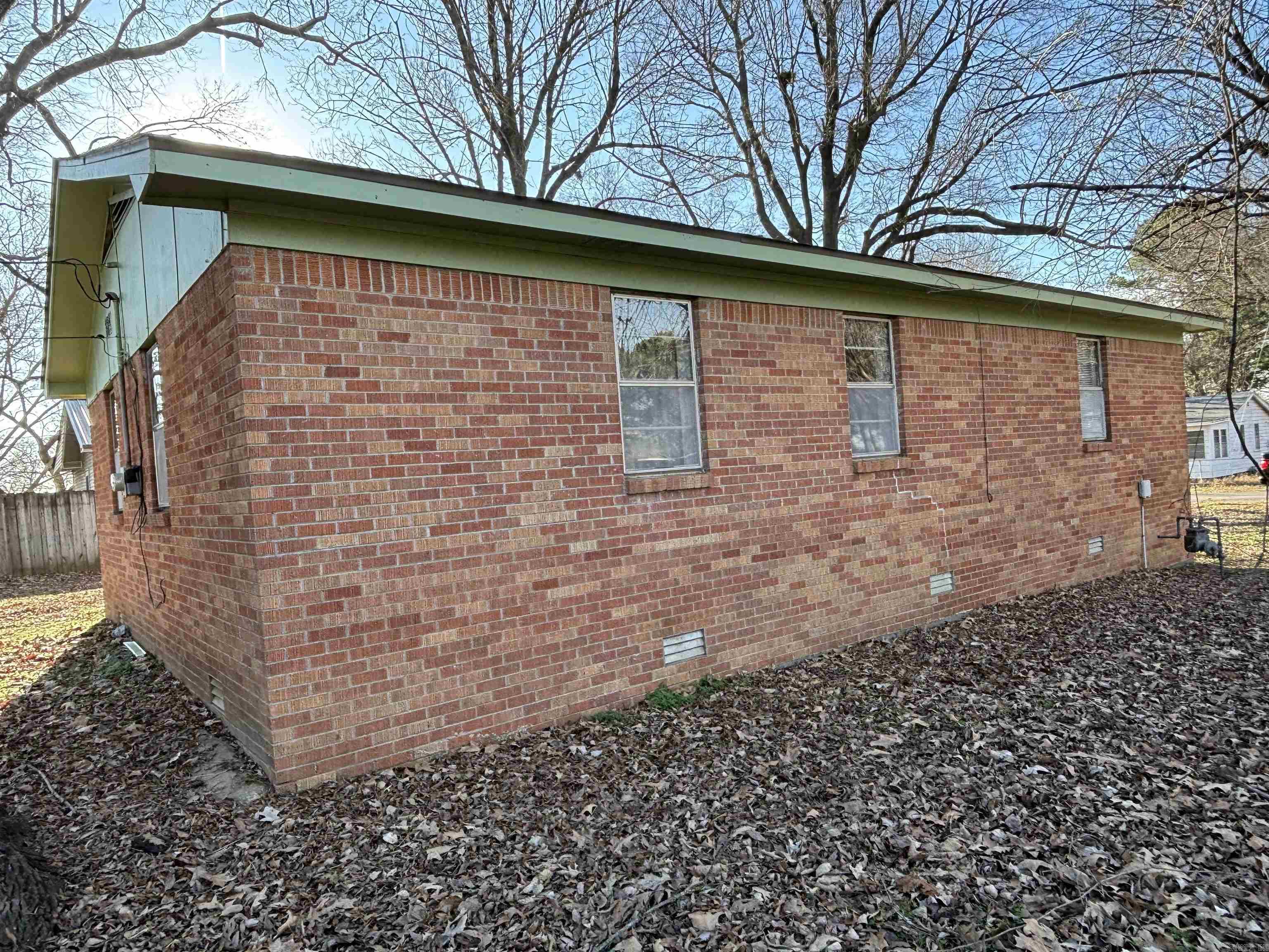 RANEYS - Residential