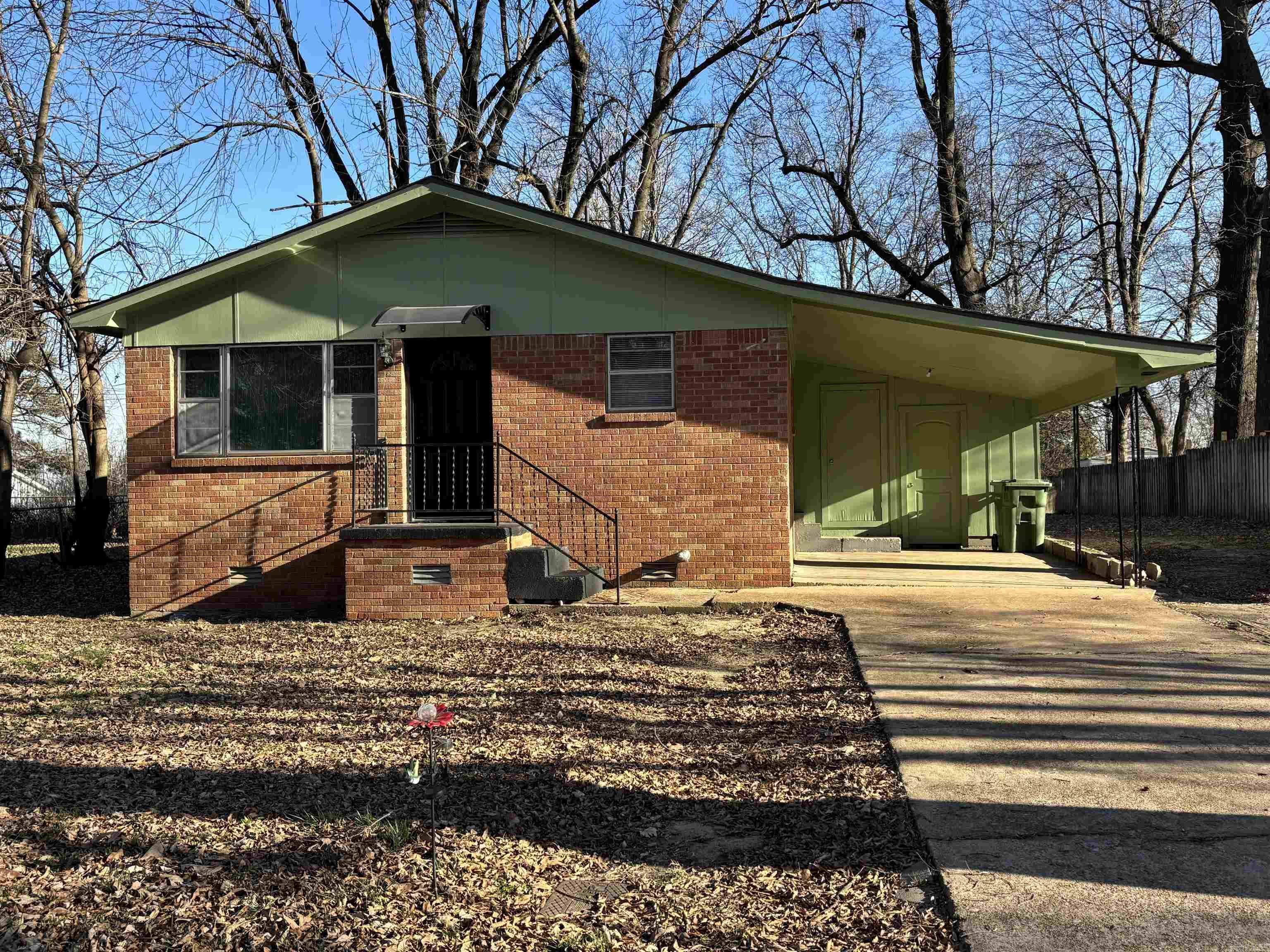 RANEYS - Residential