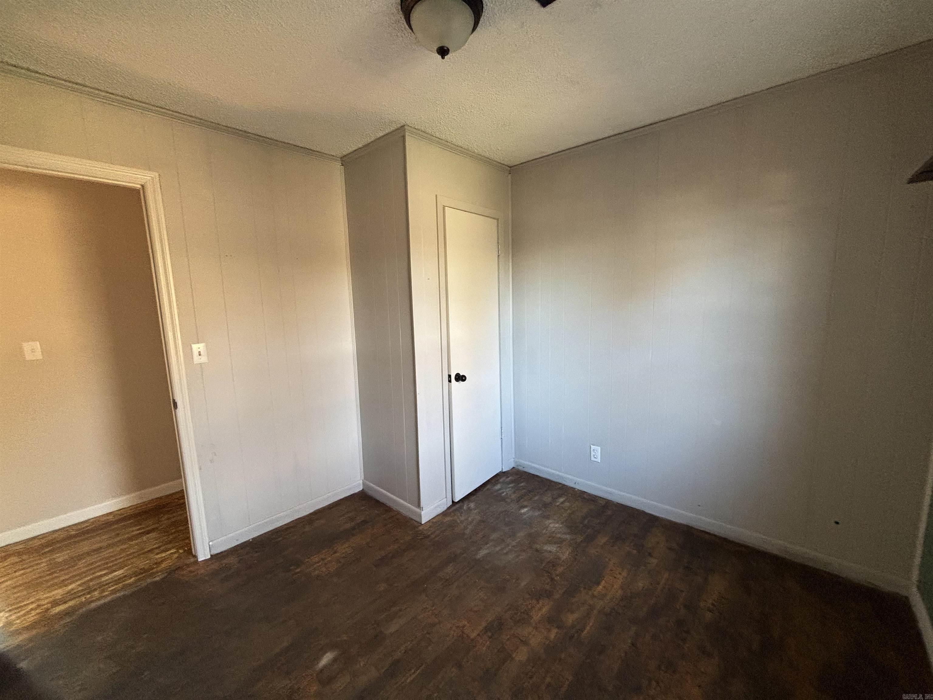 RANEYS - Residential