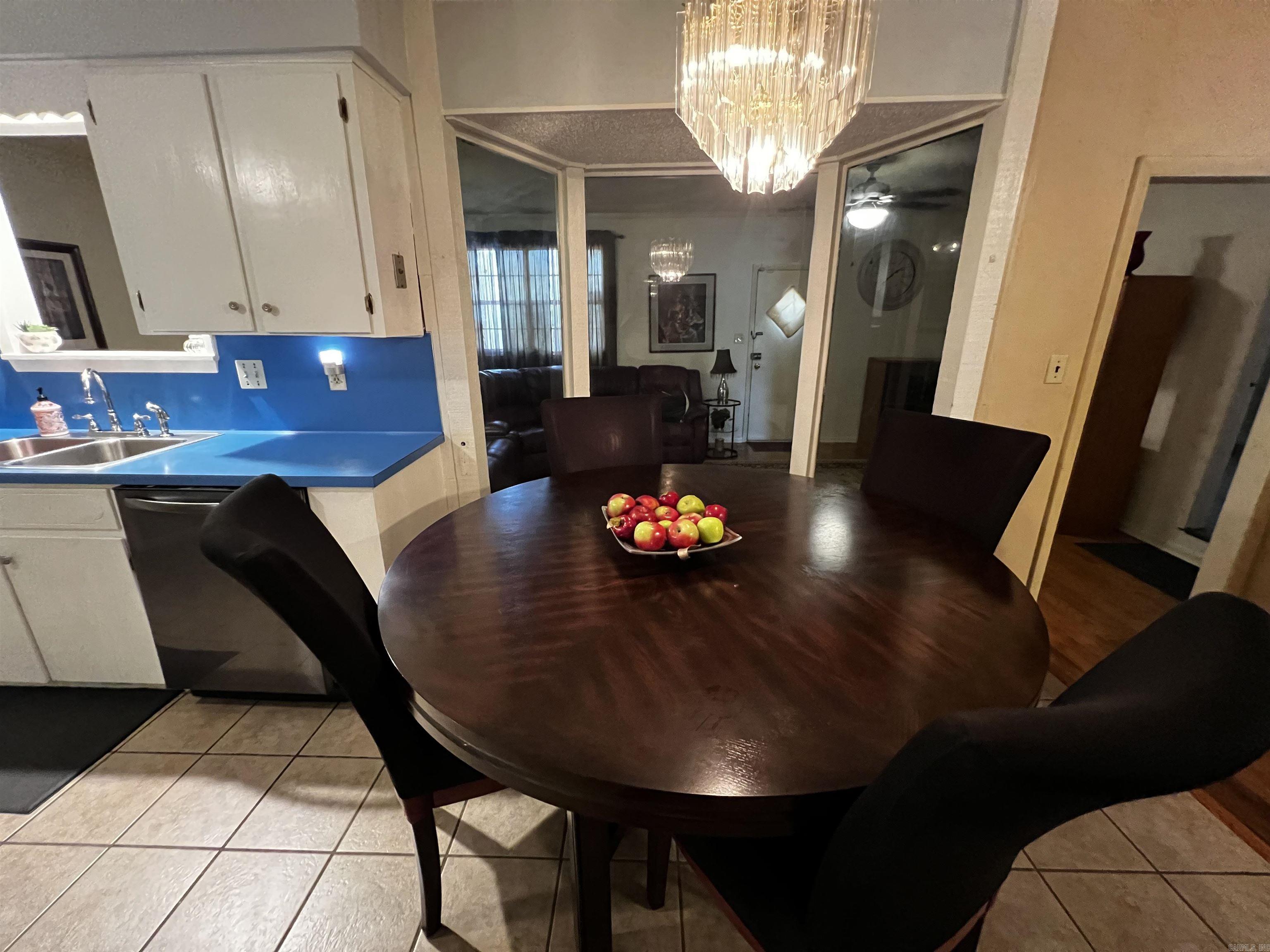 CAMPUS PLACE - Residential