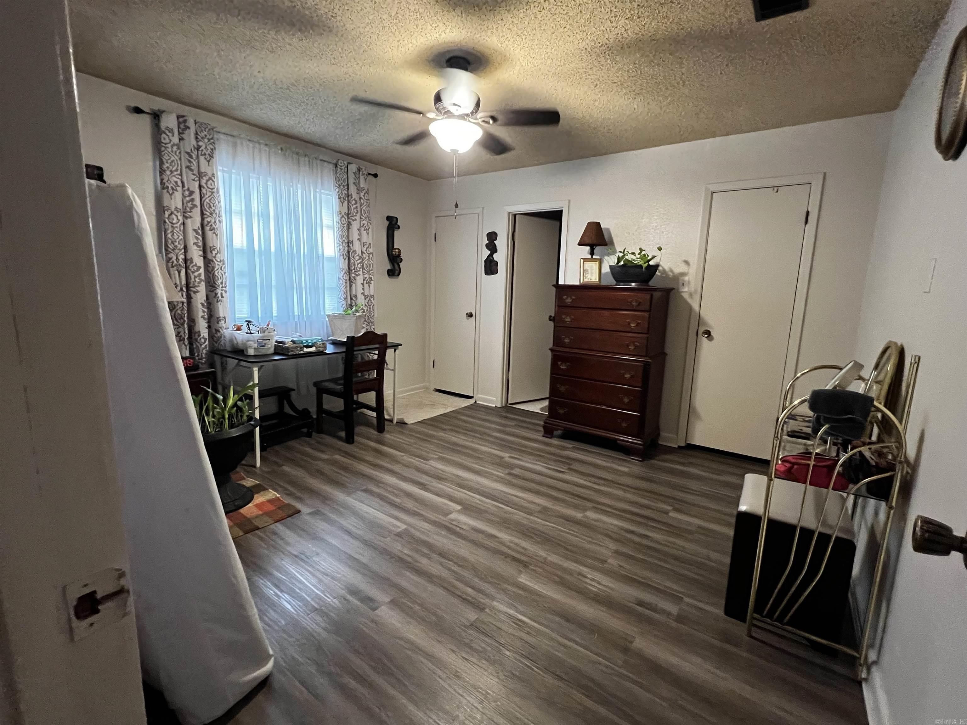 CAMPUS PLACE - Residential