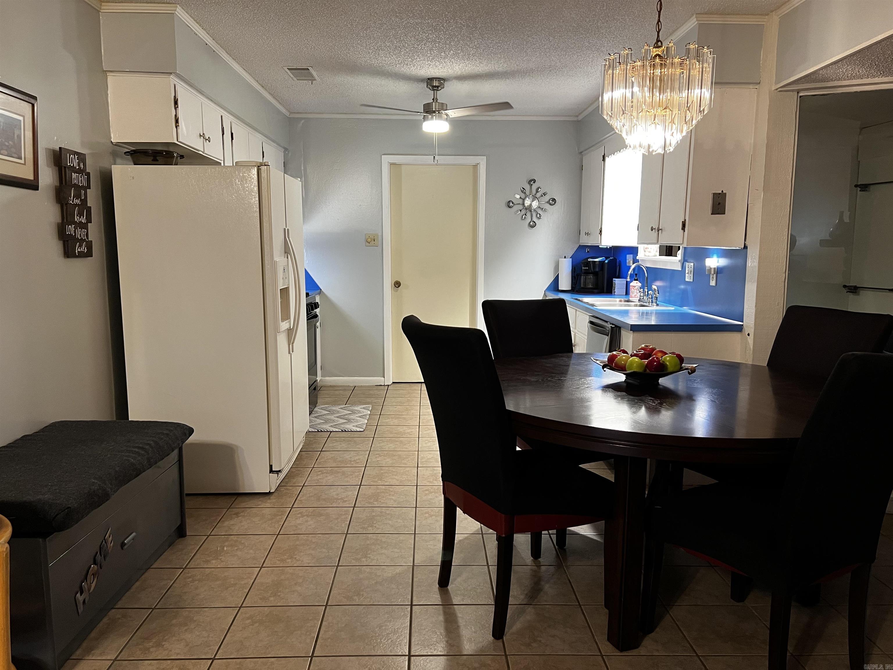 CAMPUS PLACE - Residential