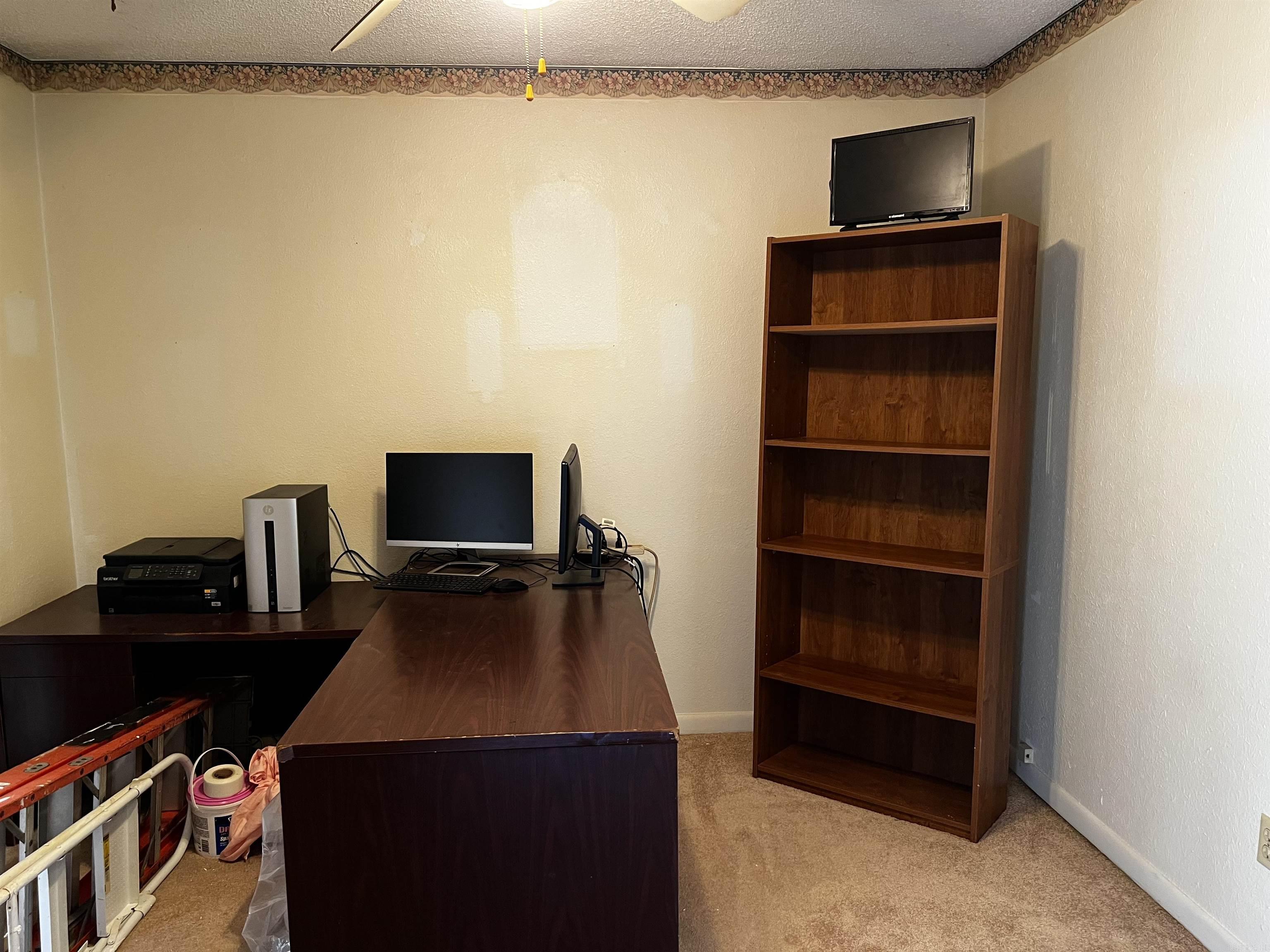 CAMPUS PLACE - Residential