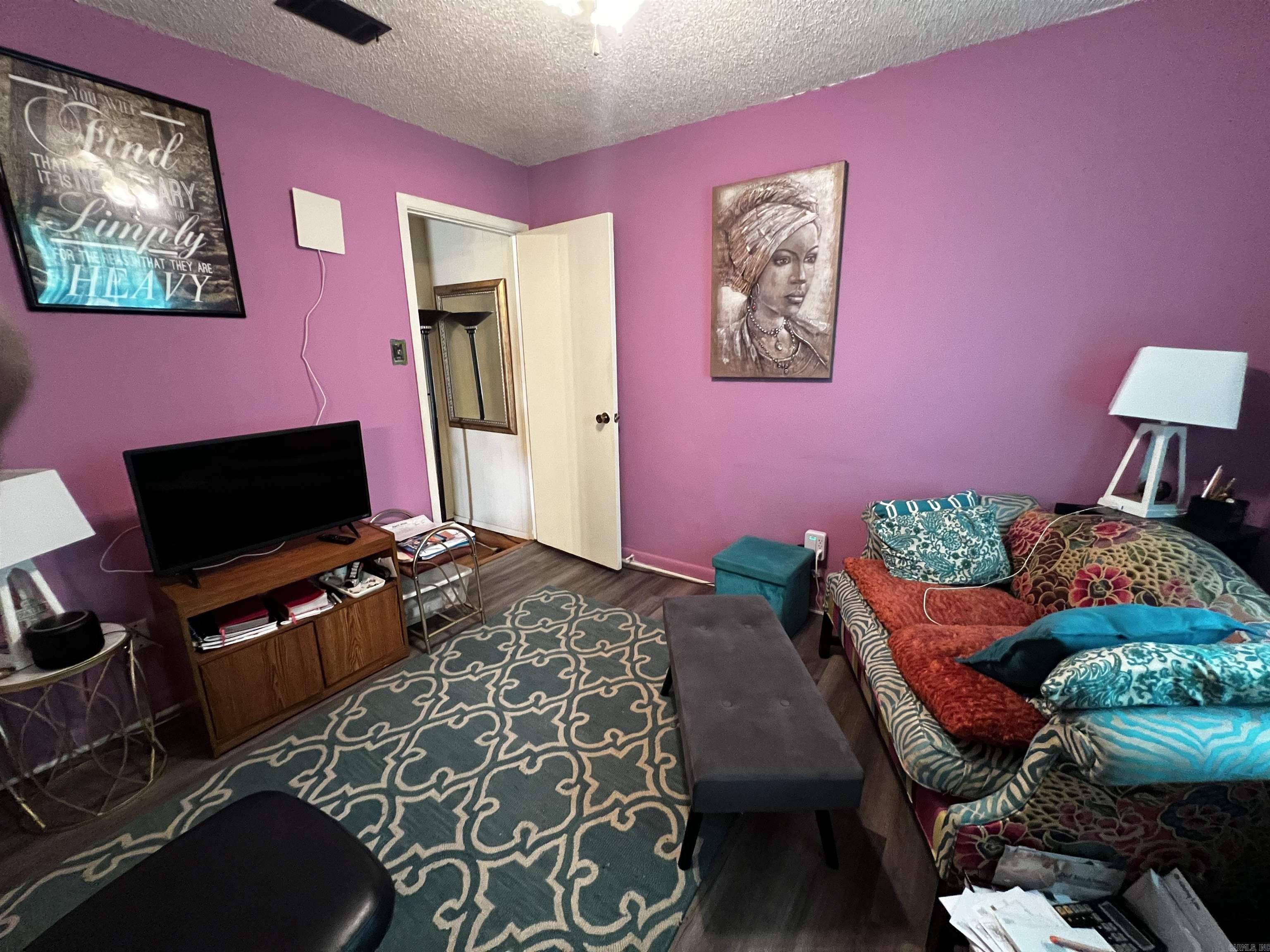 CAMPUS PLACE - Residential