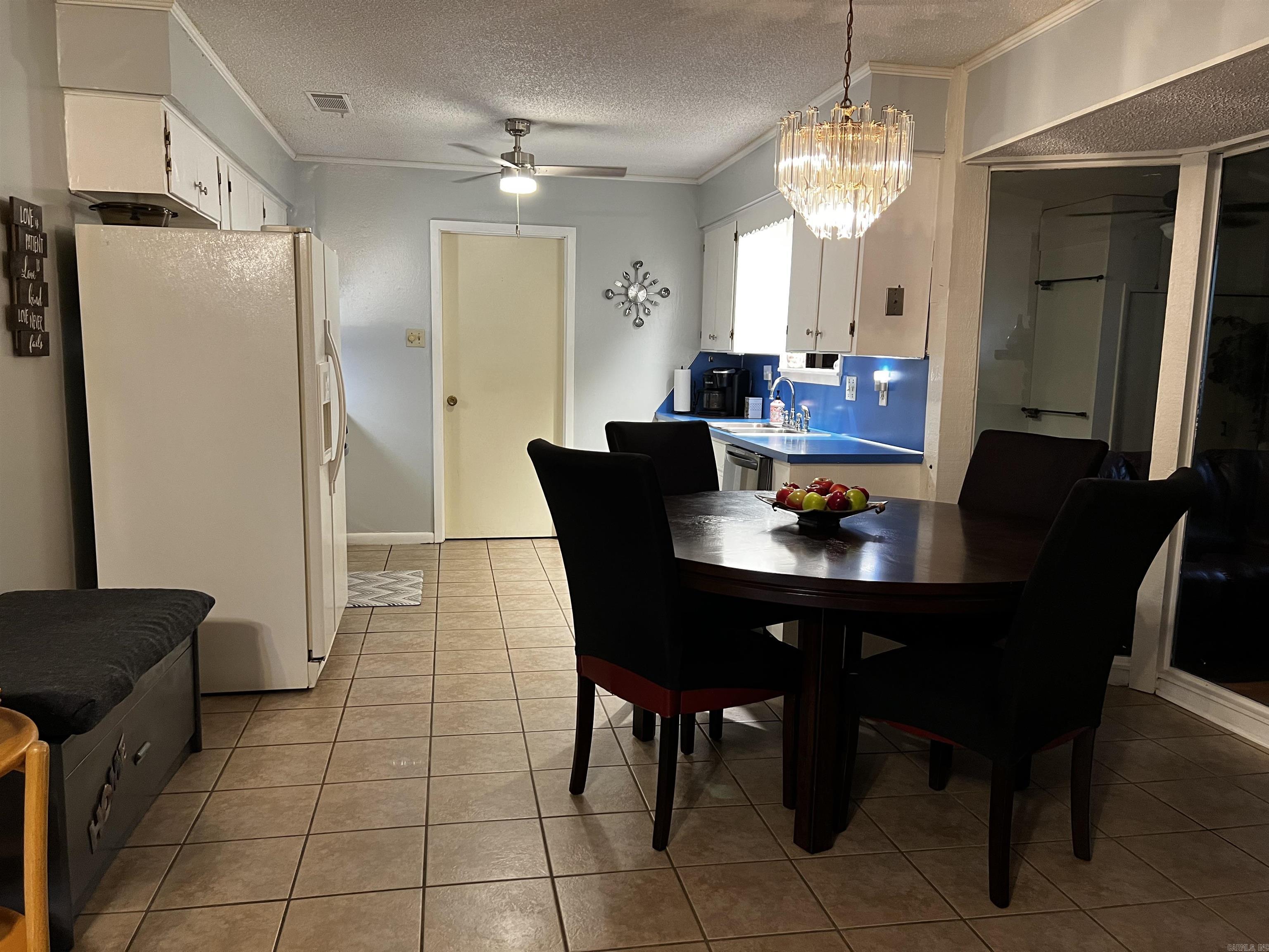 CAMPUS PLACE - Residential