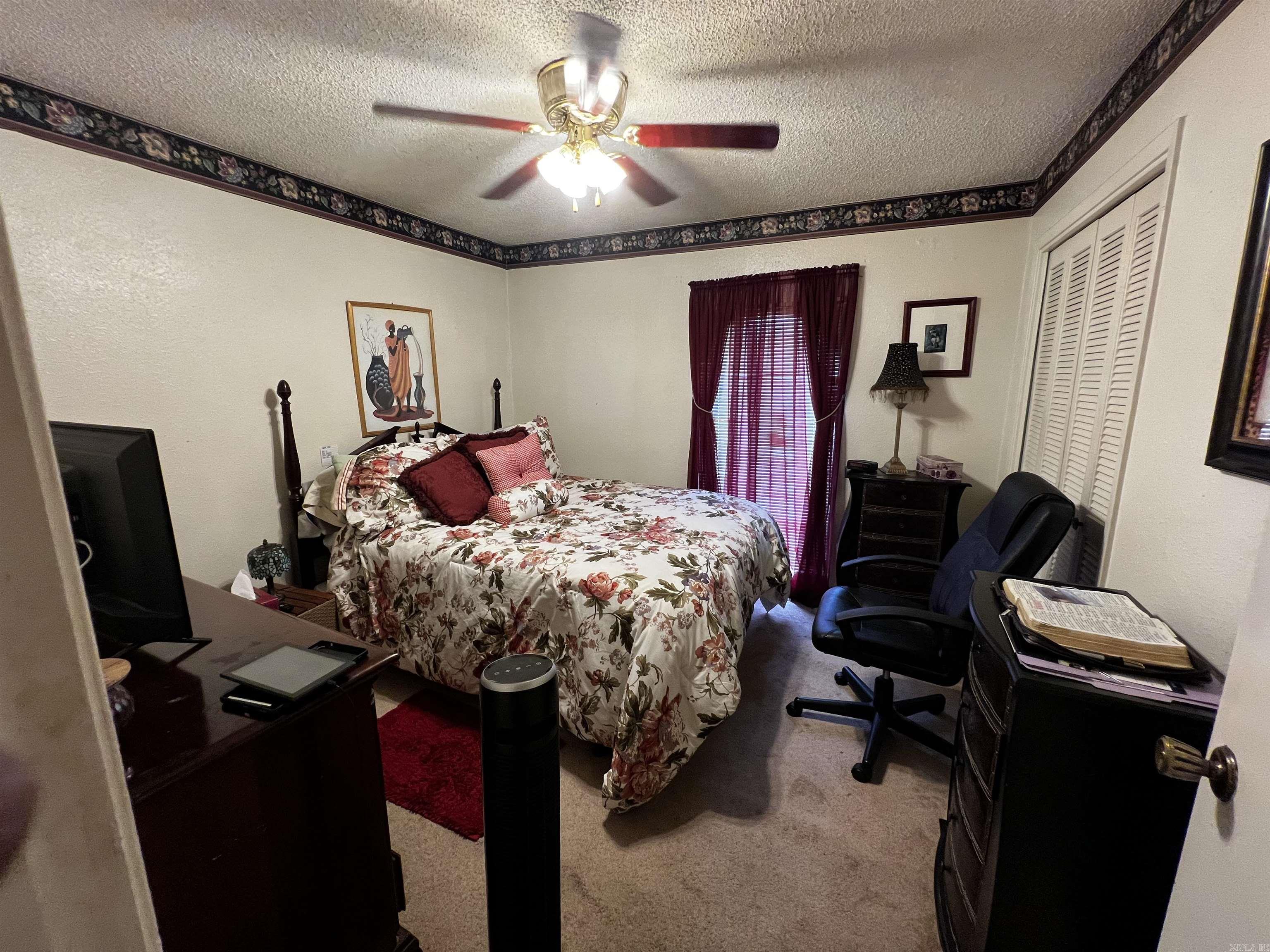 CAMPUS PLACE - Residential