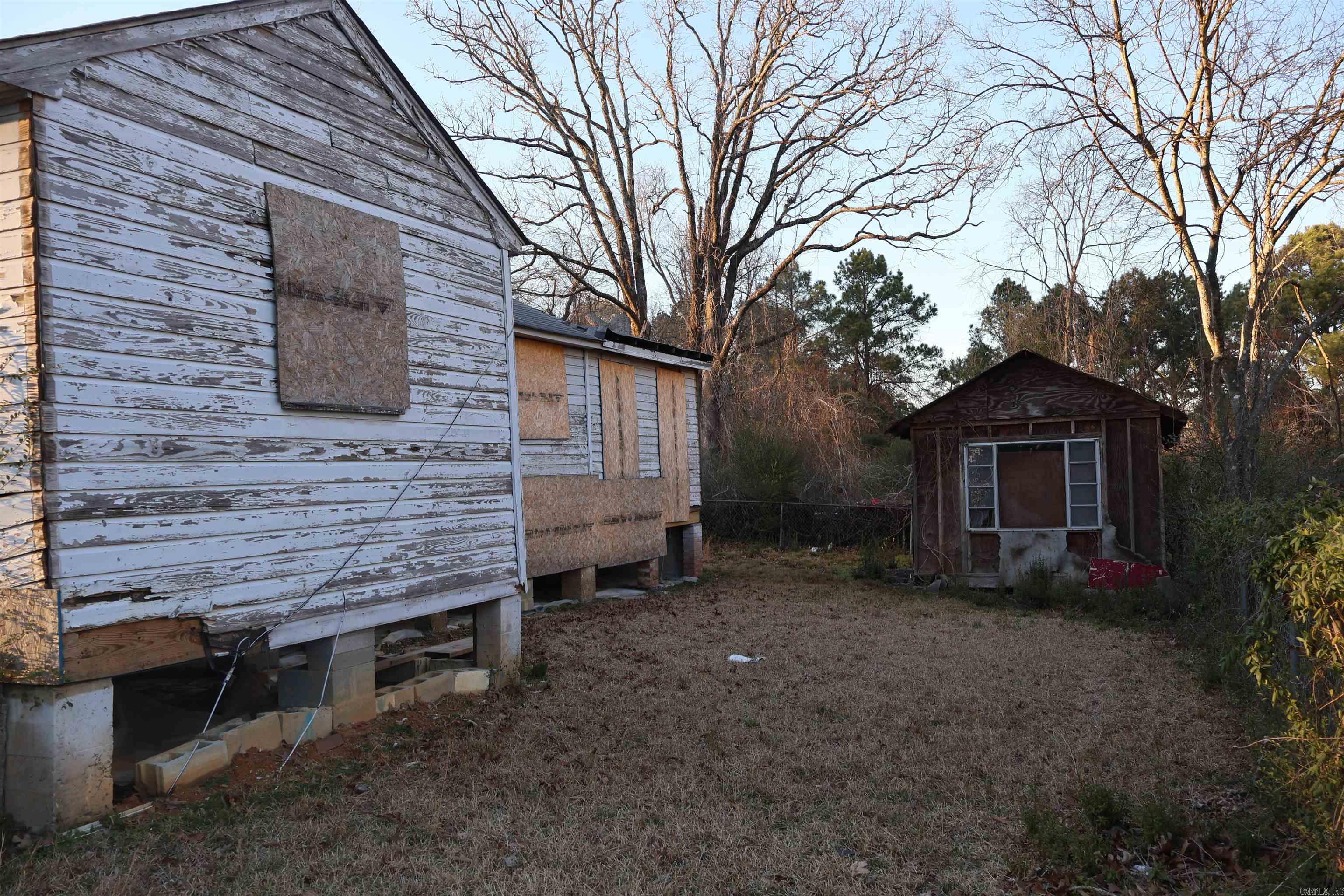 BARROW JOHN - Residential