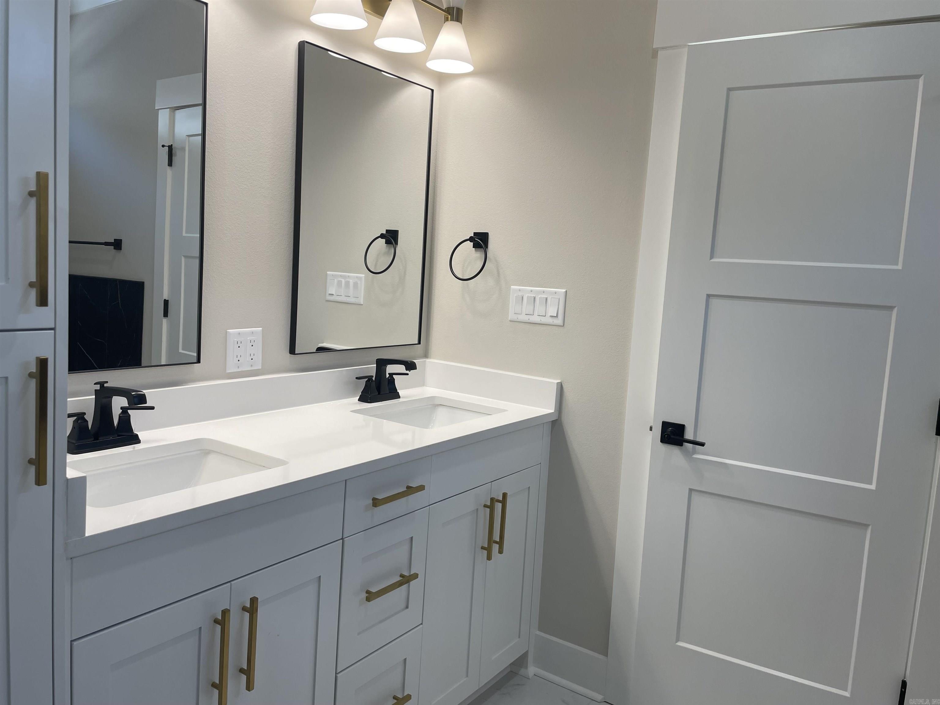 WINDRIDGE ESTATES PHASE 1 - Residential