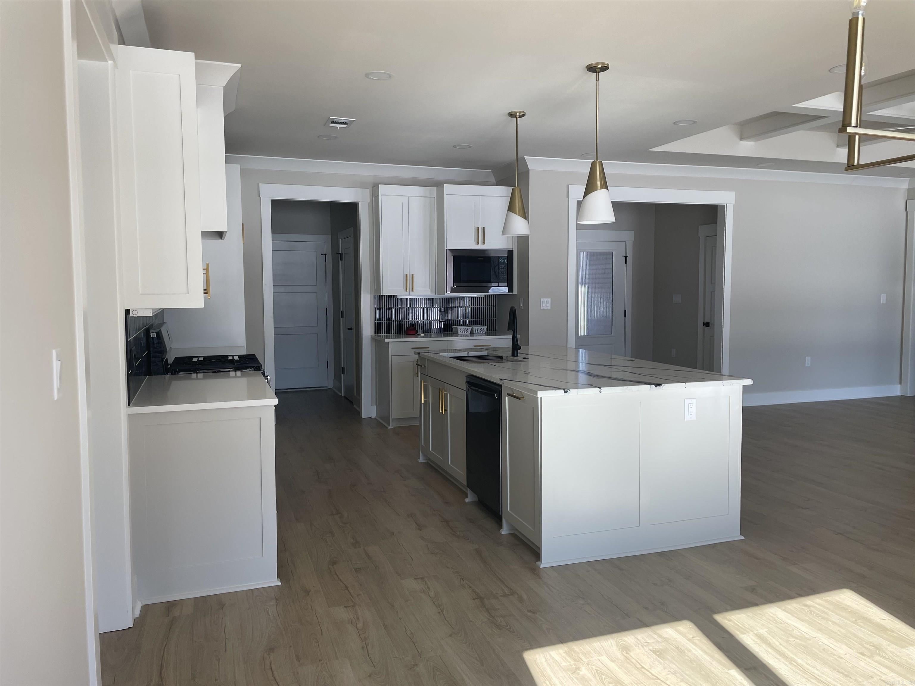 WINDRIDGE ESTATES PHASE 1 - Residential