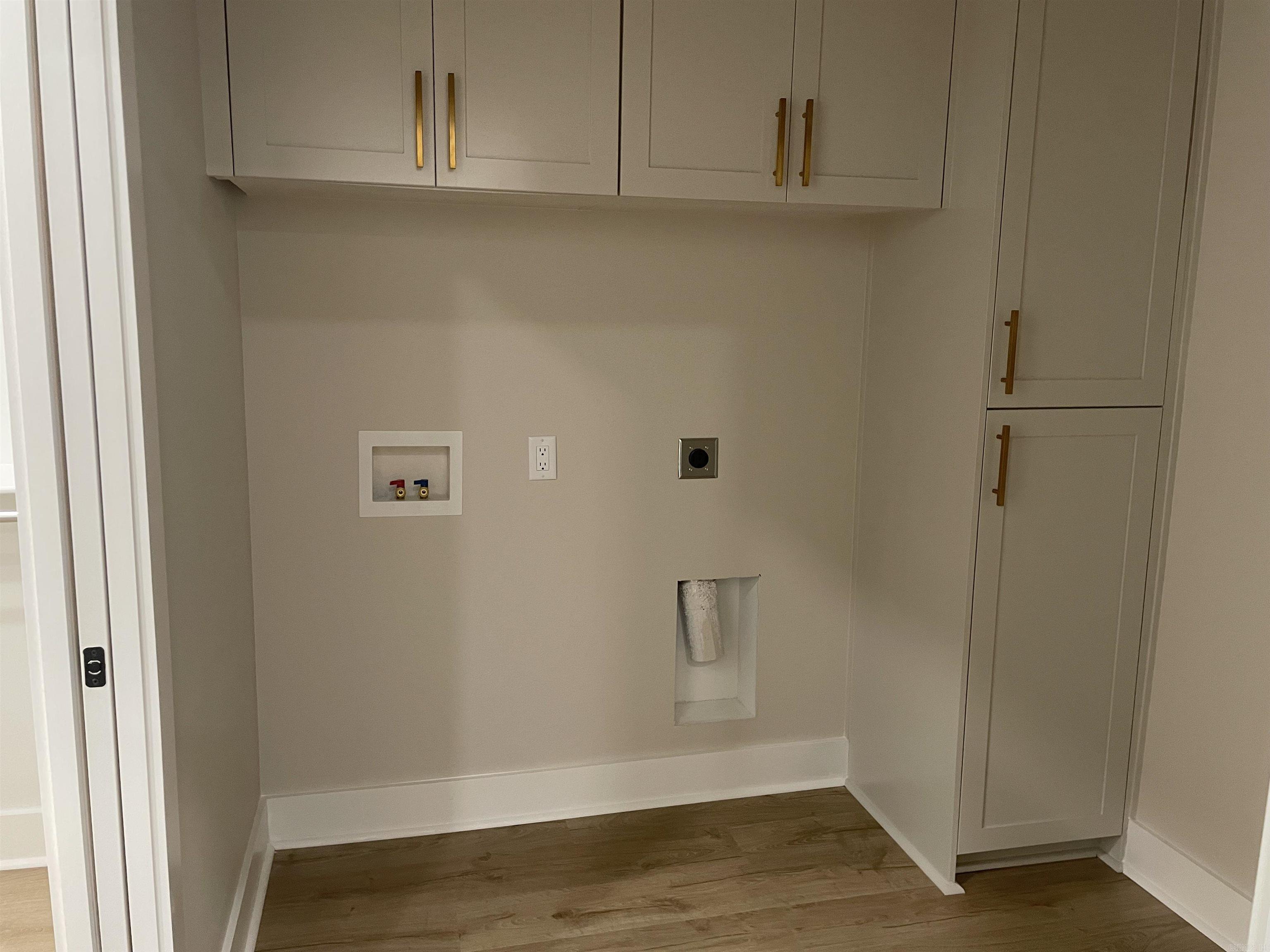 WINDRIDGE ESTATES PHASE 1 - Residential