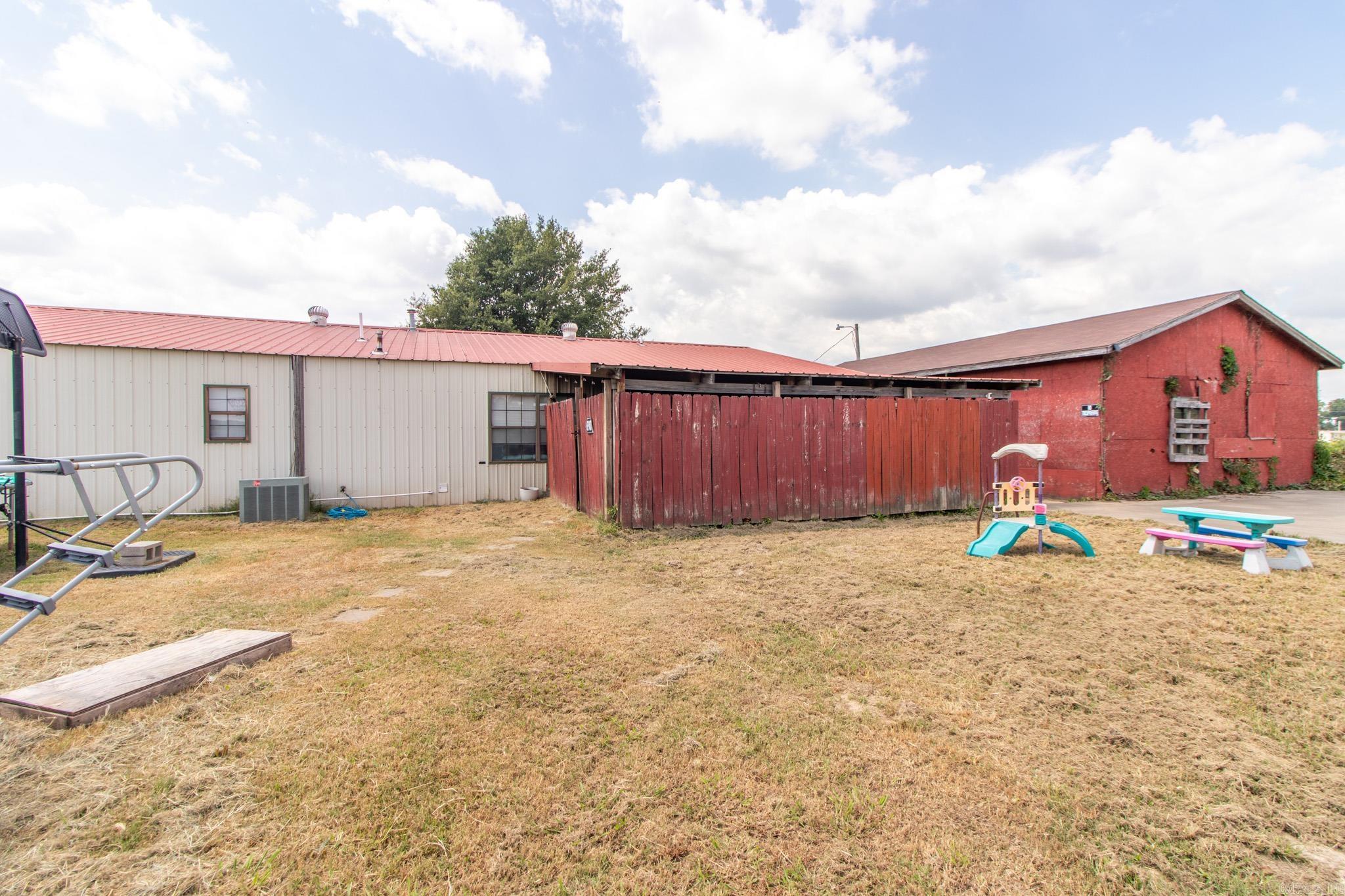 CEDAR VALLEY S/D - Residential