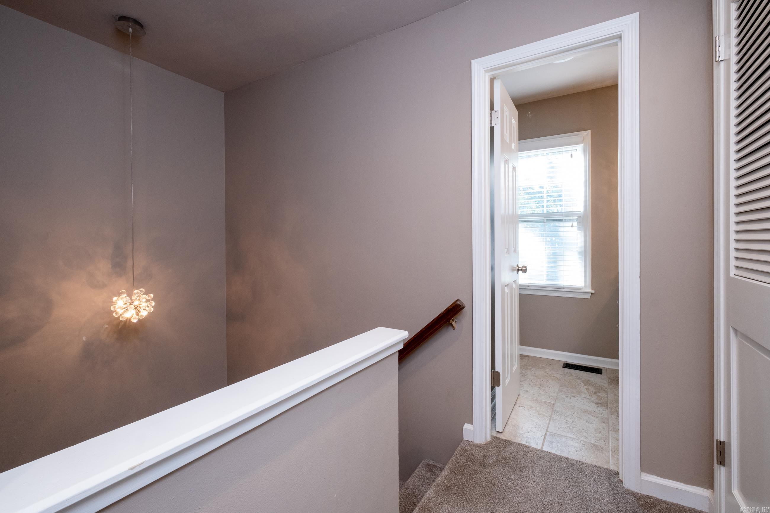 KINGSBRIDGE TWNHSE - Residential