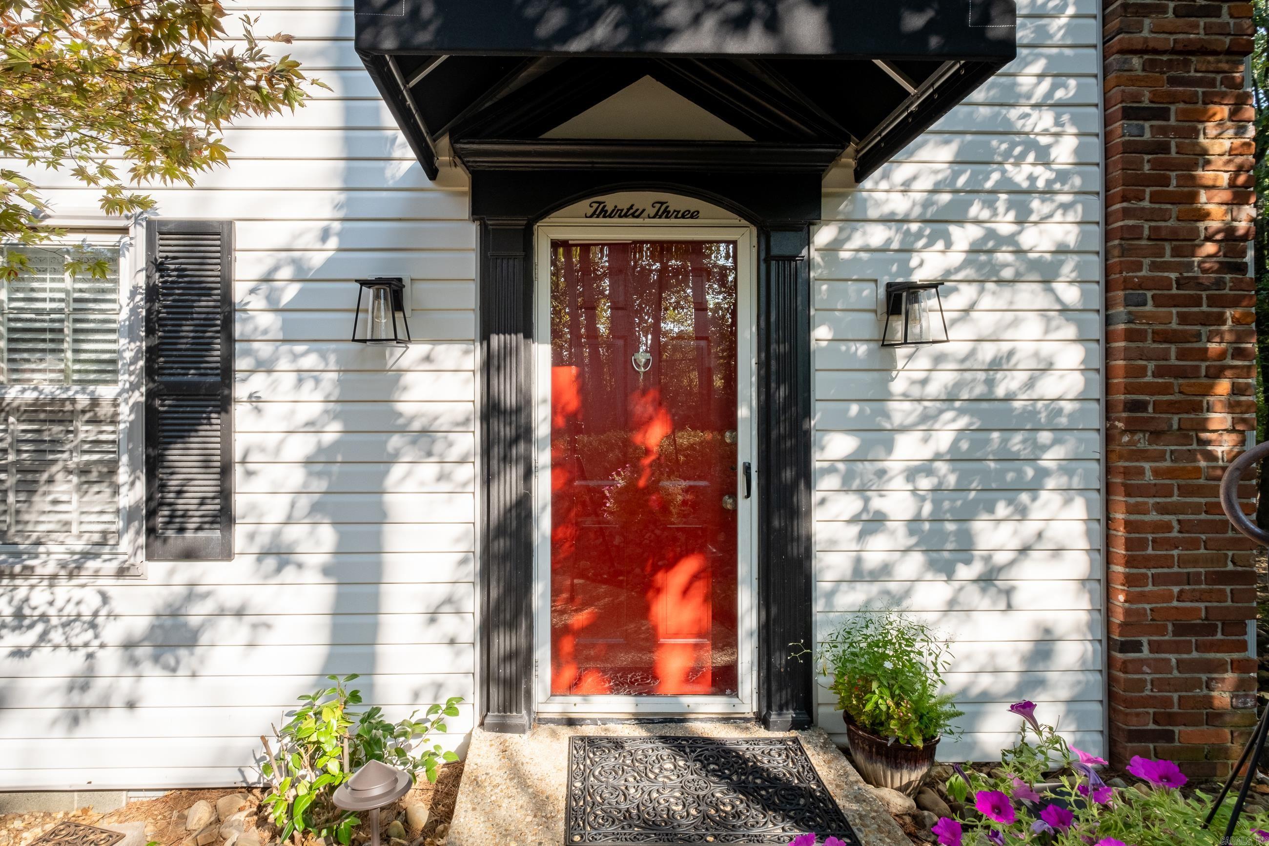 KINGSBRIDGE TWNHSE - Residential