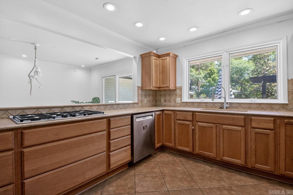 OAKHILL ESTATES - Residential