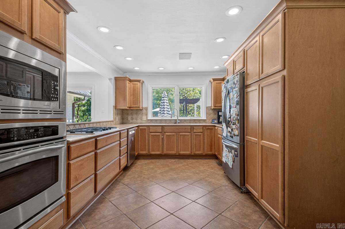 OAKHILL ESTATES - Residential