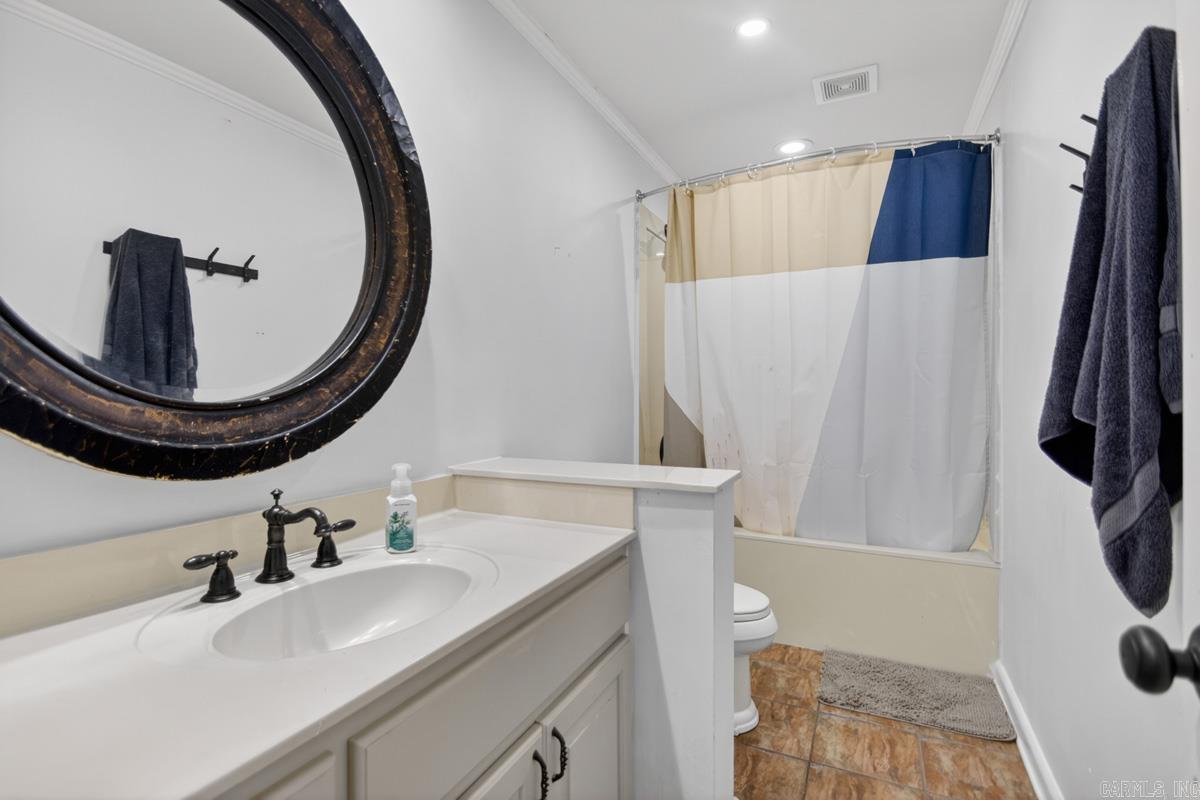 OAKHILL ESTATES - Residential