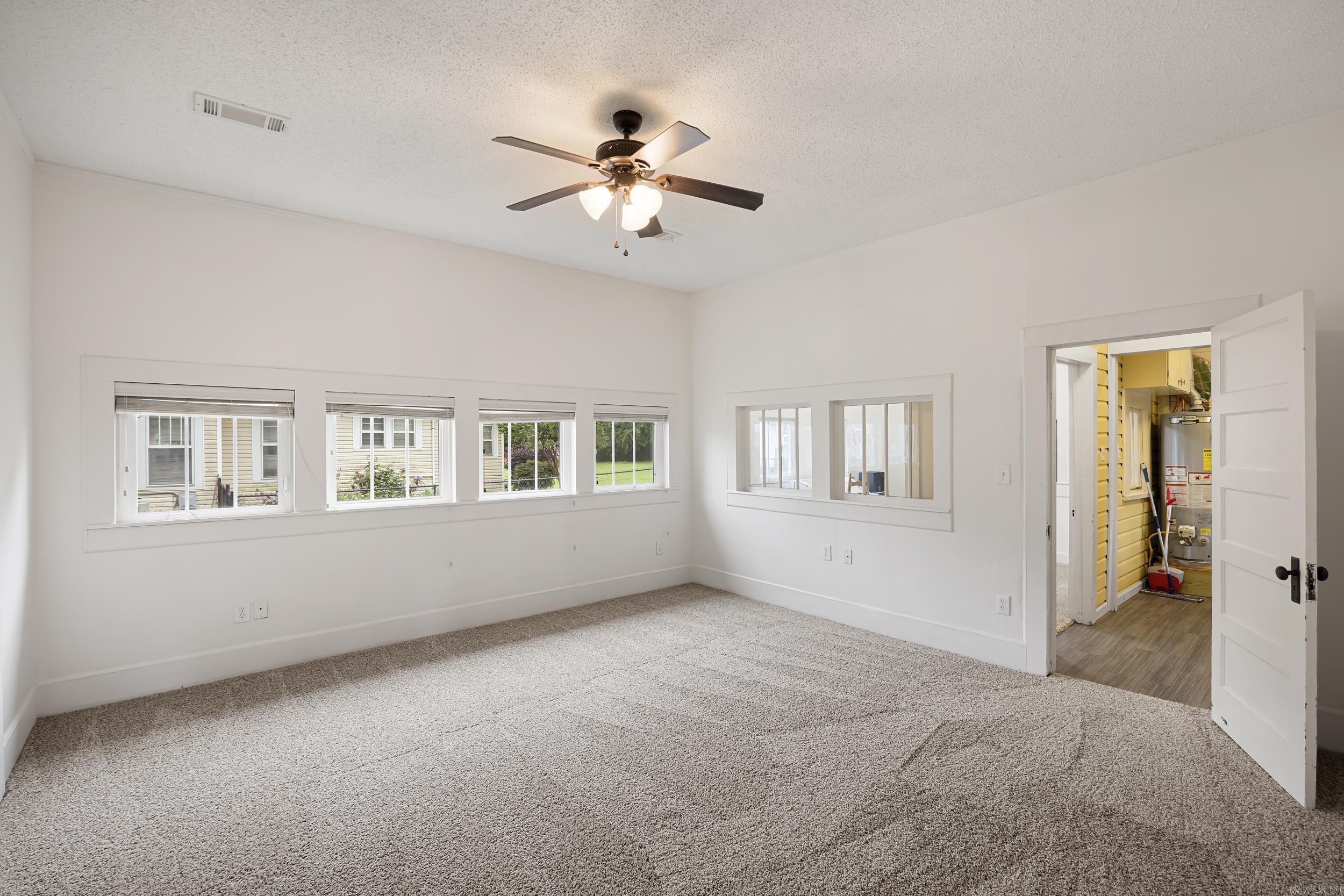 WOODLAWN ADDN - Residential