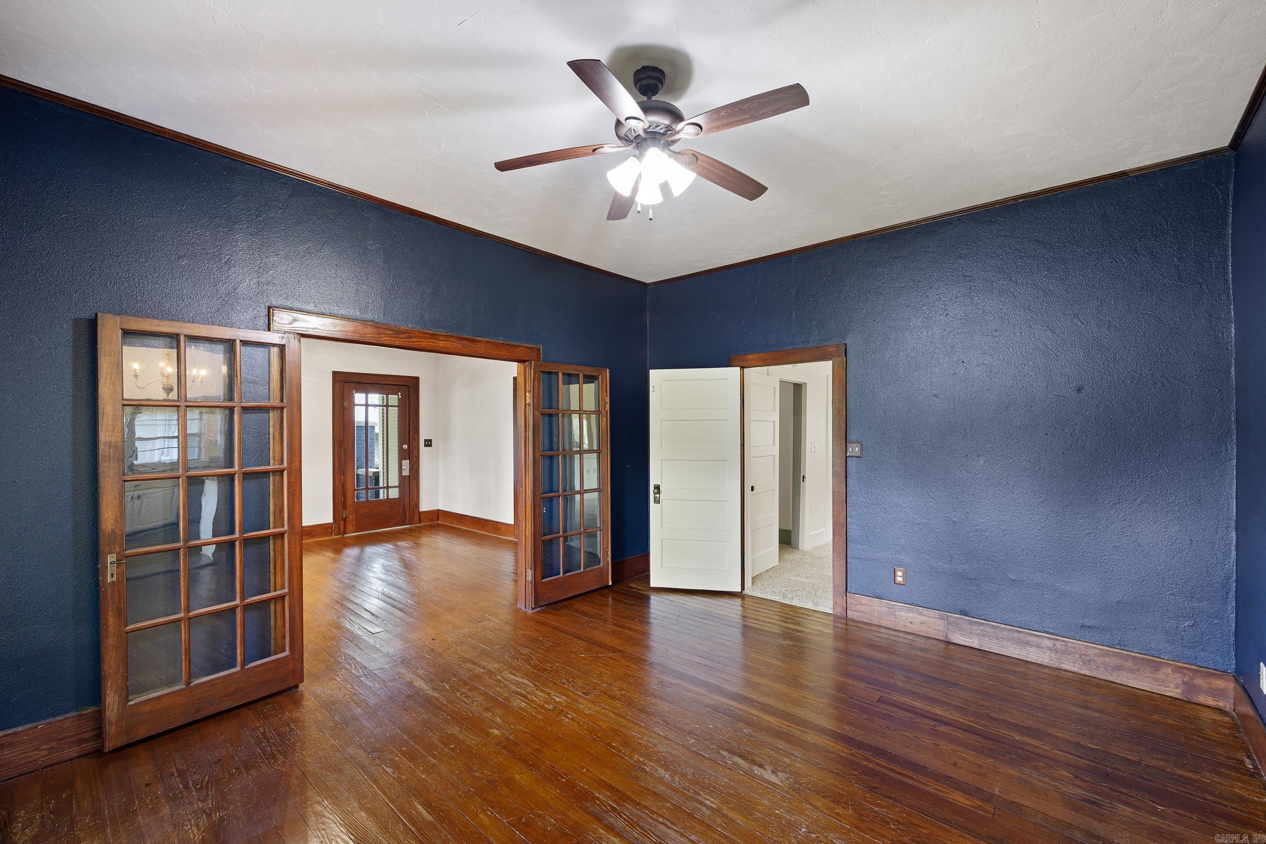 WOODLAWN ADDN - Residential