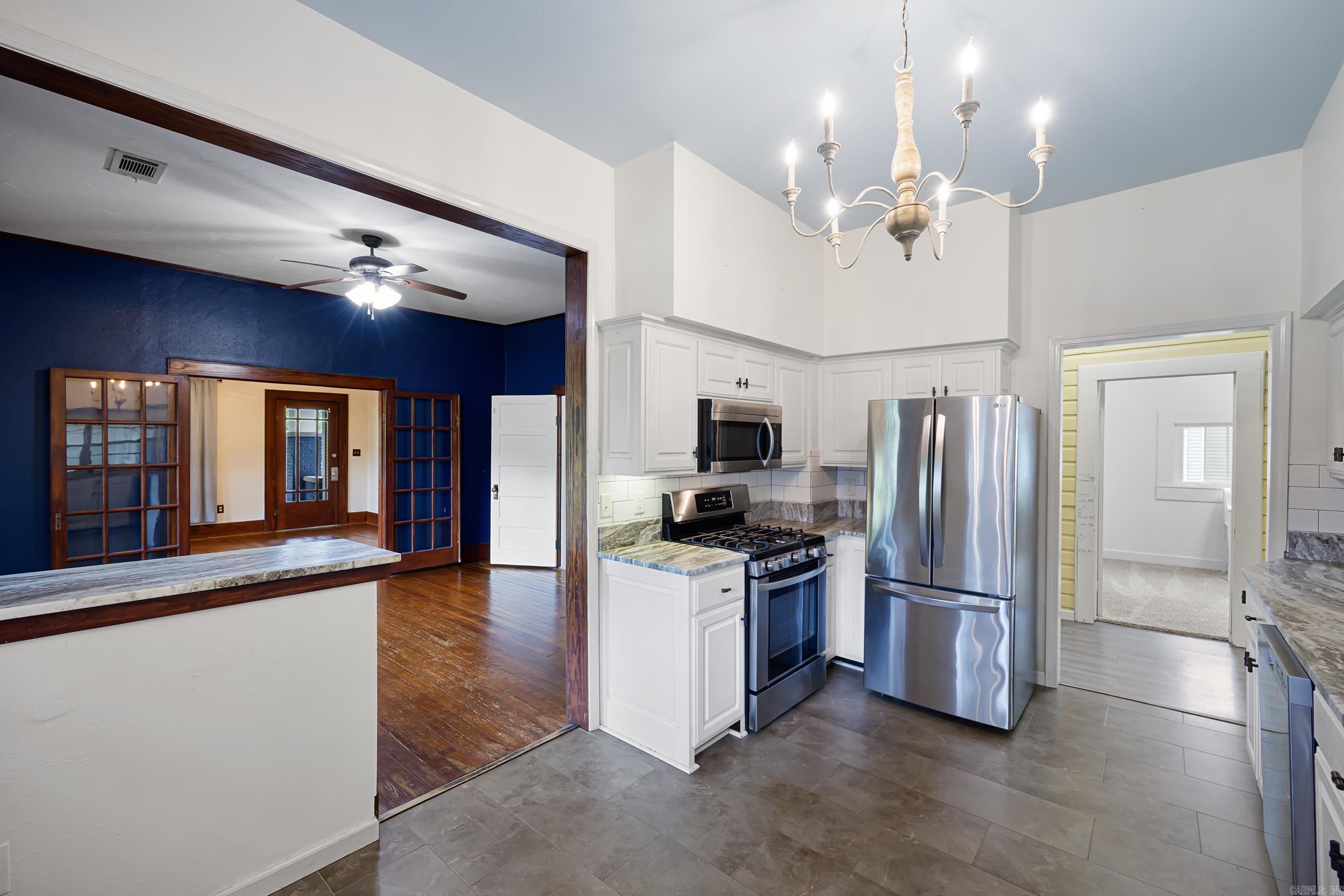 WOODLAWN ADDN - Residential