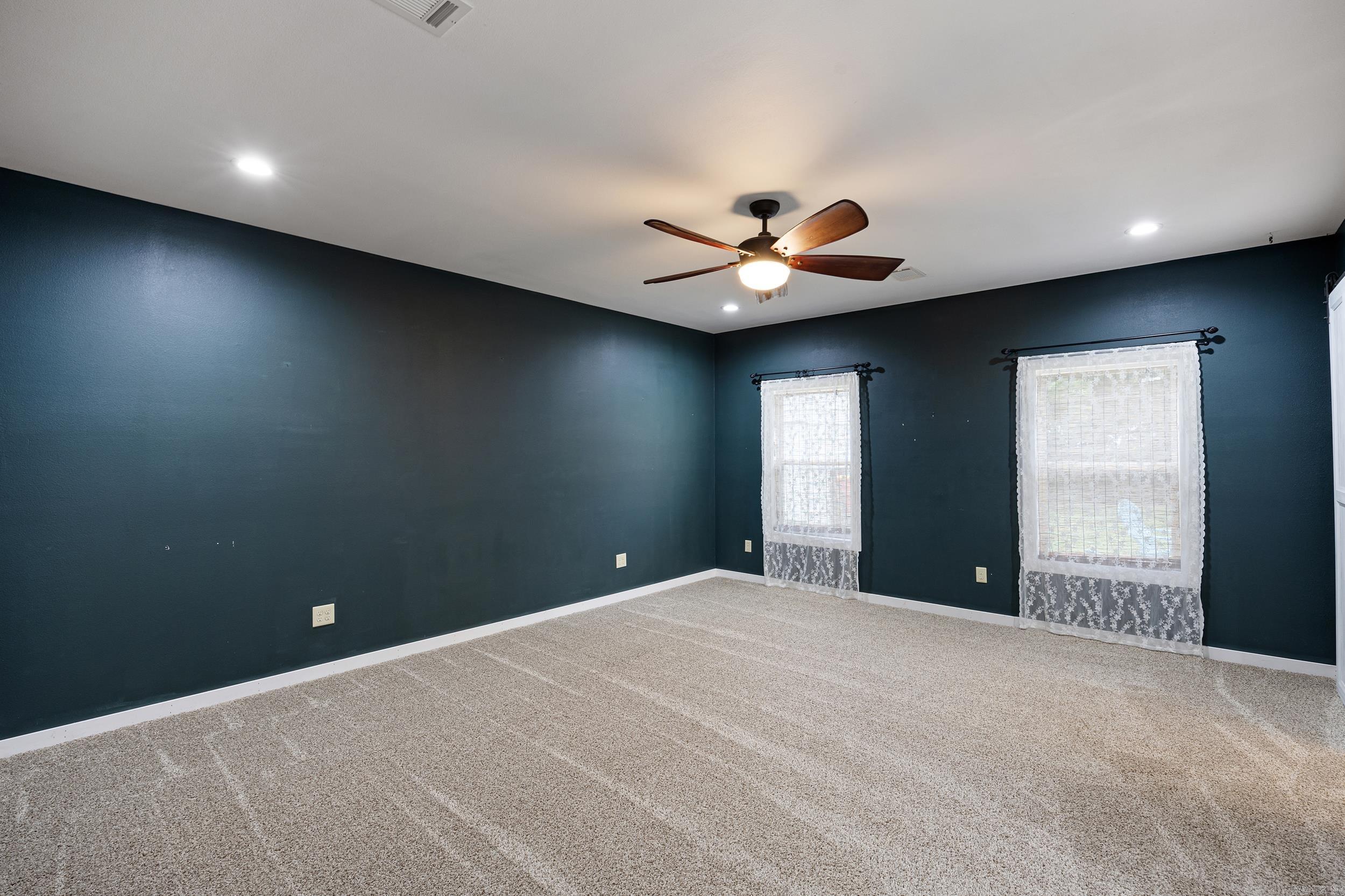 WOODLAWN ADDN - Residential