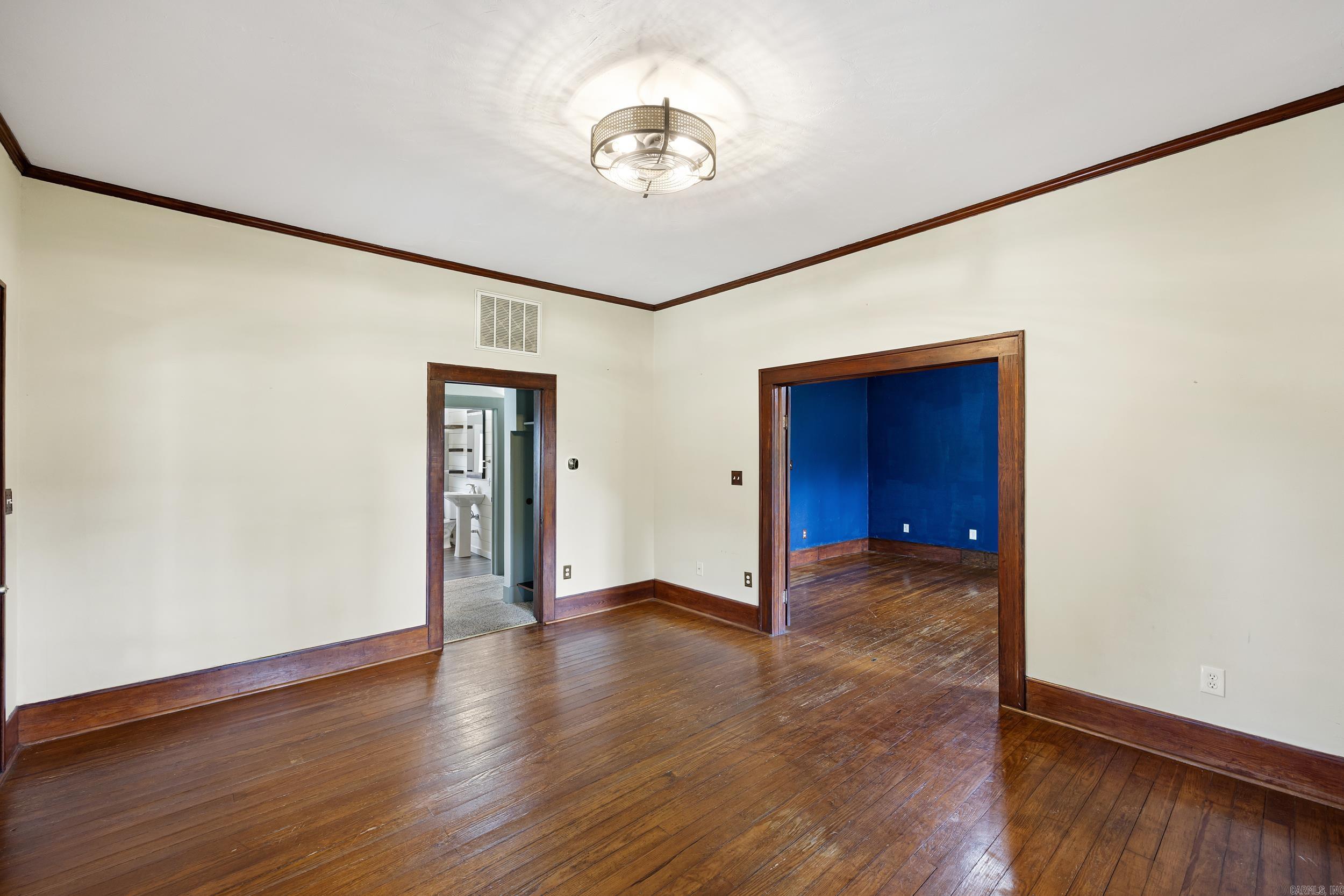 WOODLAWN ADDN - Residential