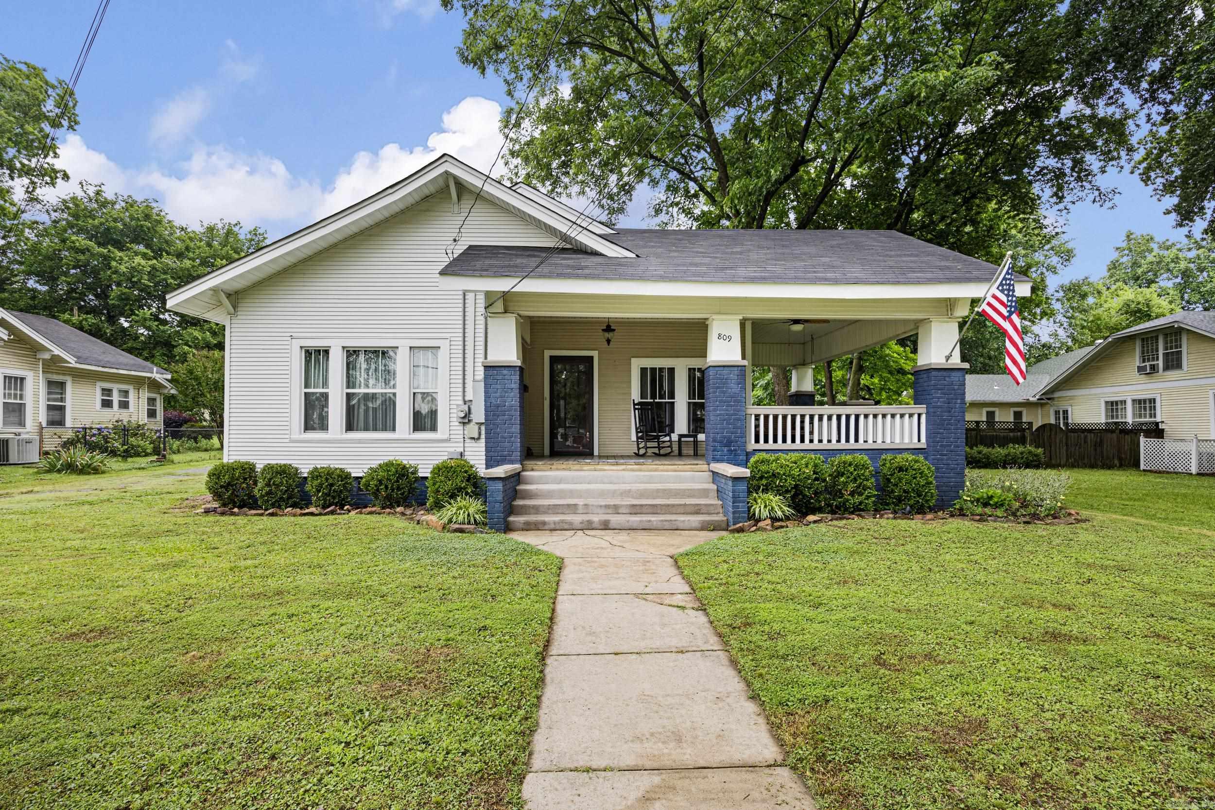 WOODLAWN ADDN - Residential