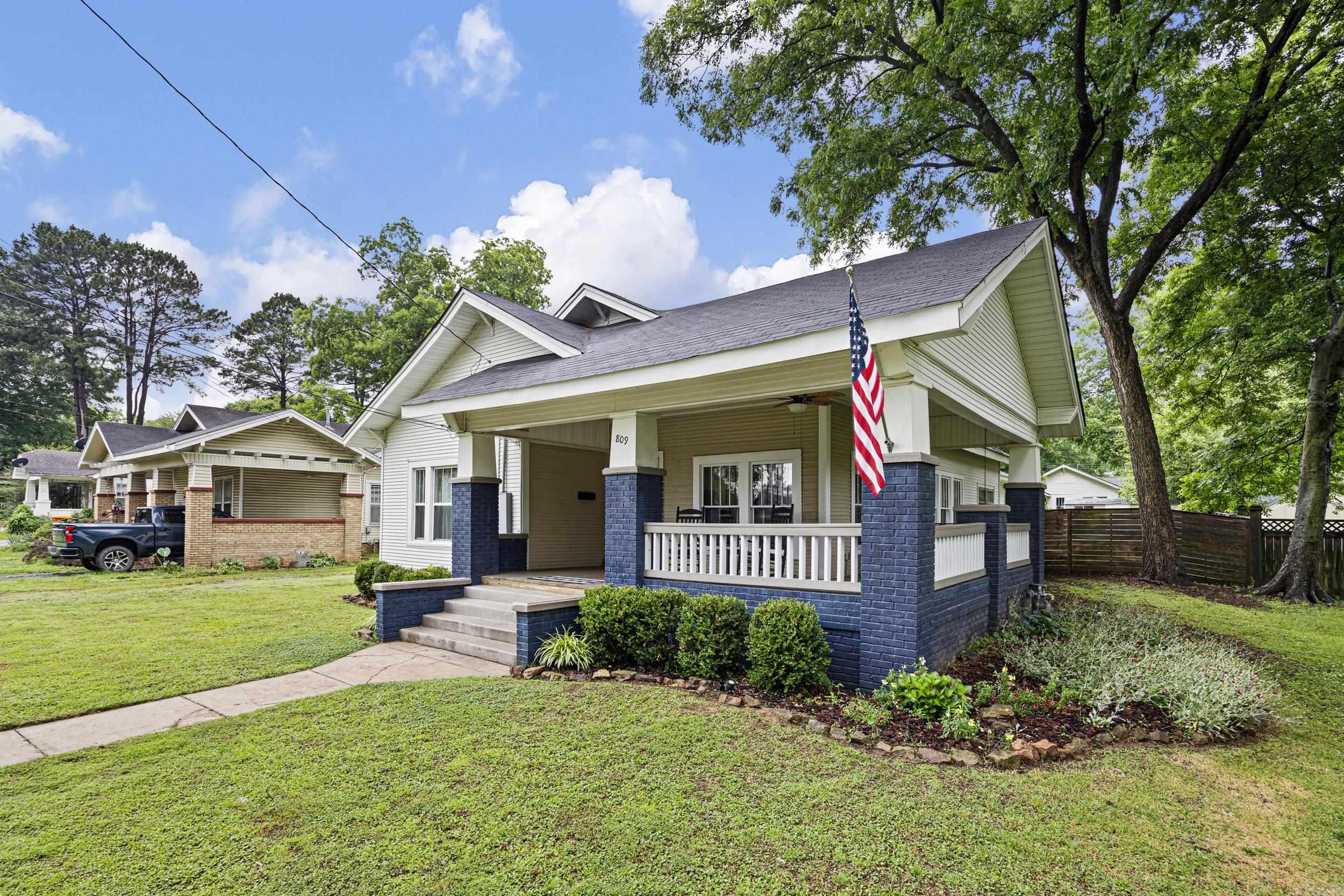 WOODLAWN ADDN - Residential