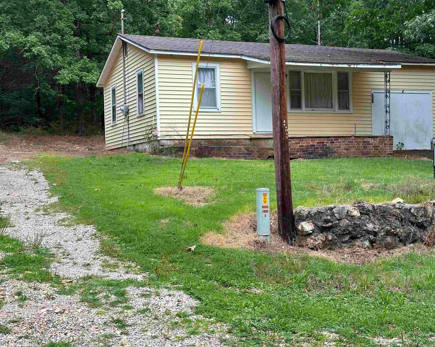 secluded three bedroom home close to lake Vagabond swimming beach, fishing and boating.