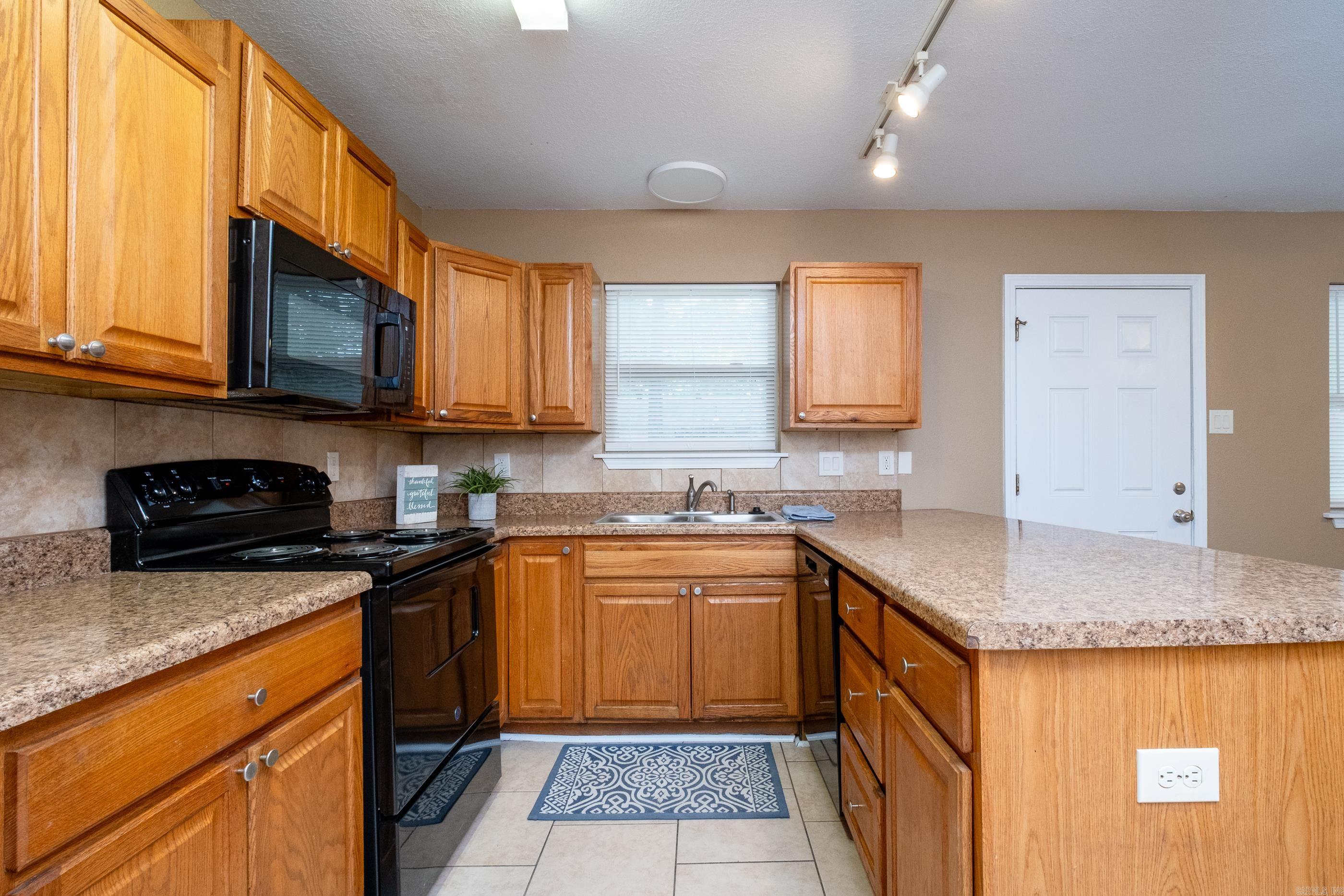 Cloverdale - Residential