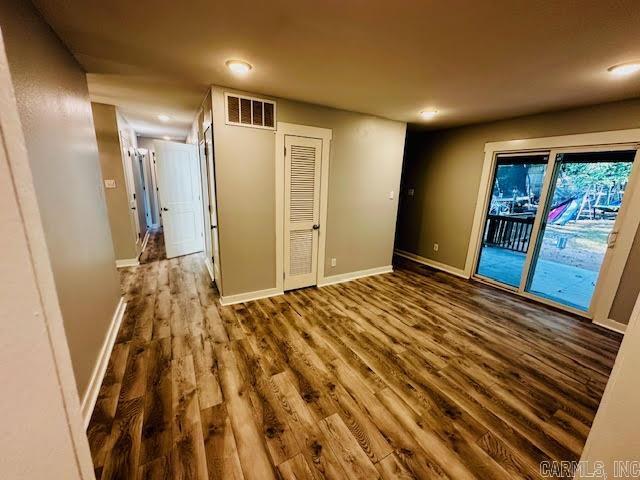 TWIN LAKES PLANNED - Residential