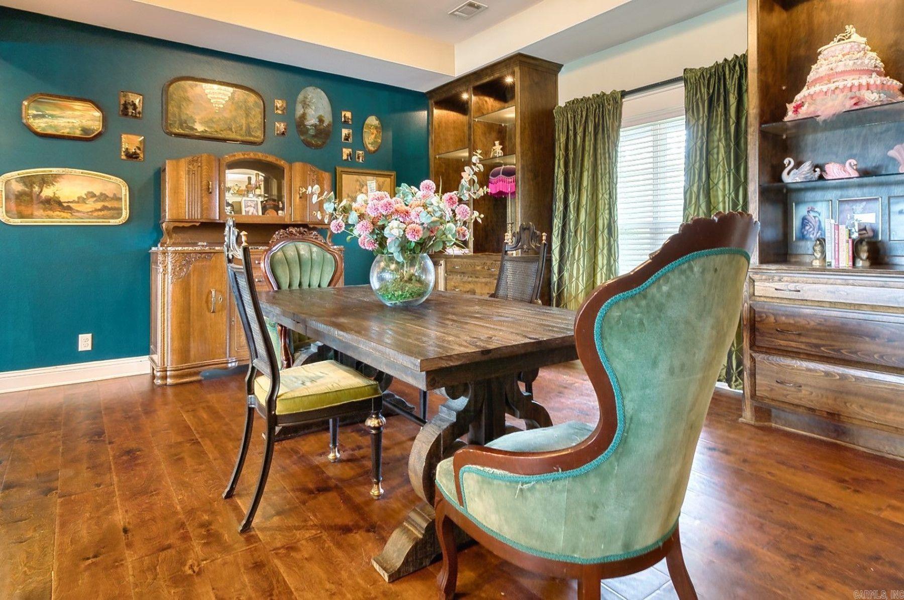 ROCK CREEK RIDGE - Residential